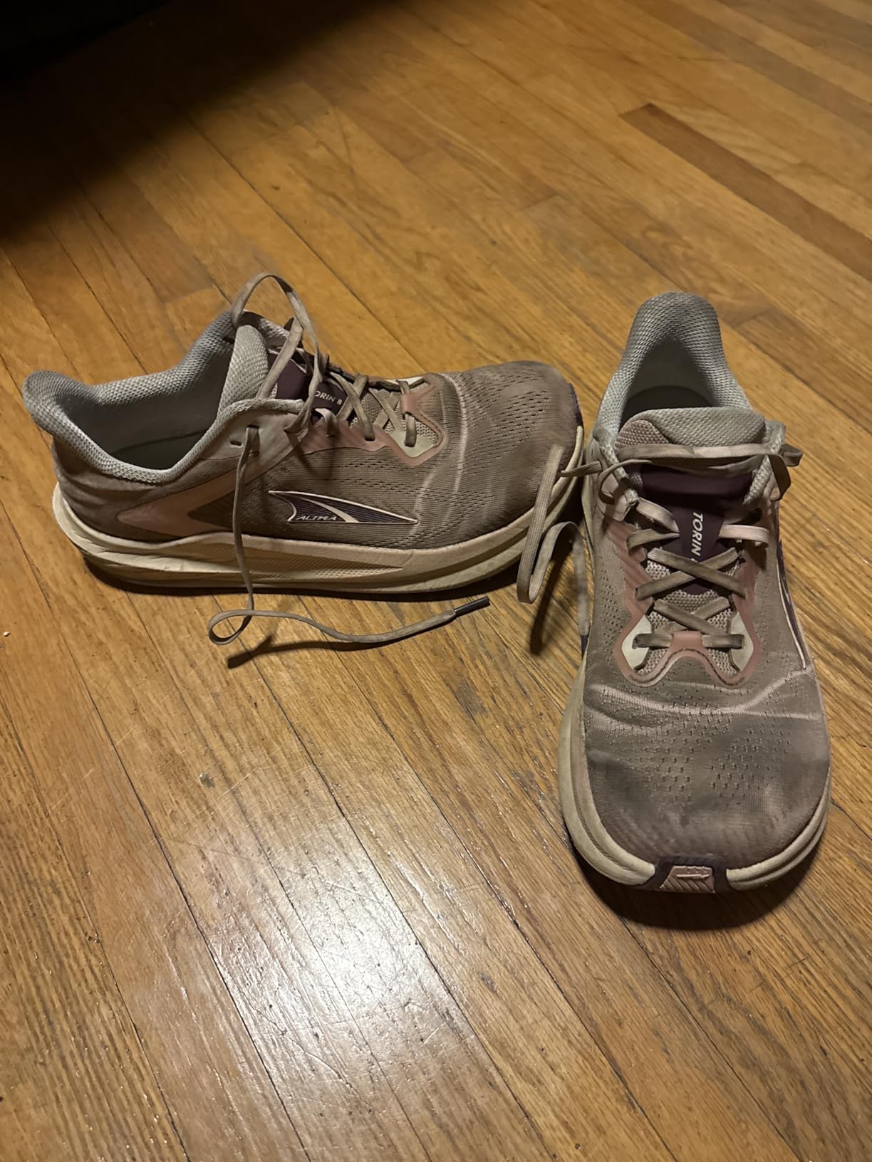 ALTRA Women's Torin 8 Road Running Shoe customer photo 1