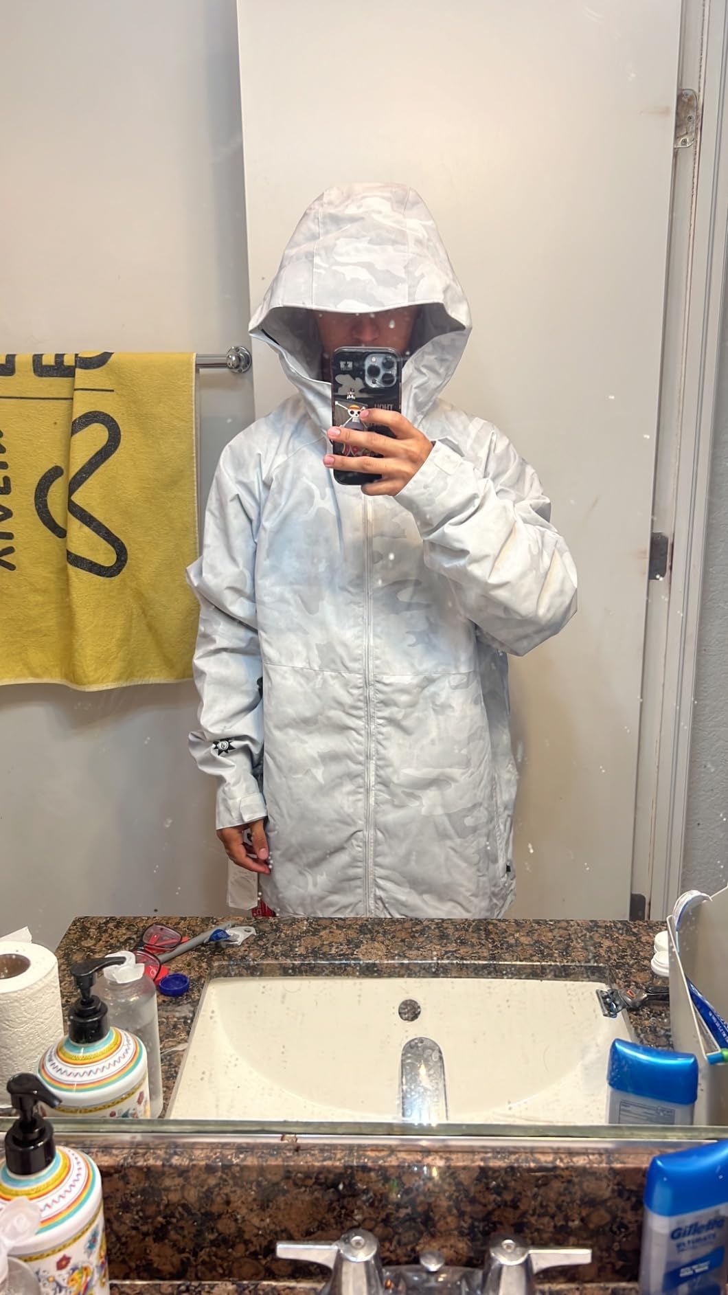 Men's 2836 Insulated Snowboard Jacket customer photo 1