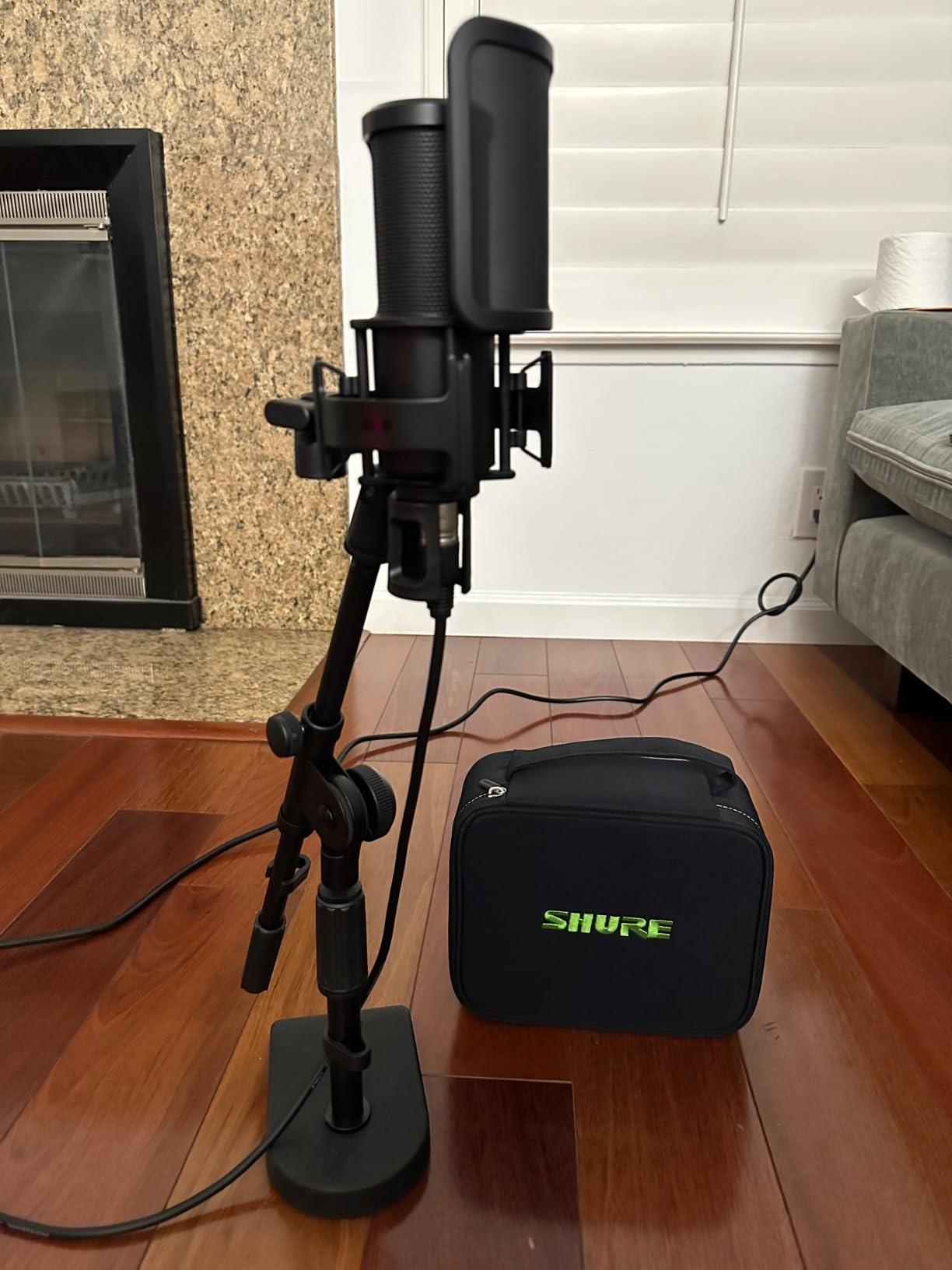 Shure SM4 XLR Studio Condenser Microphone Kit for Recording customer photo 1