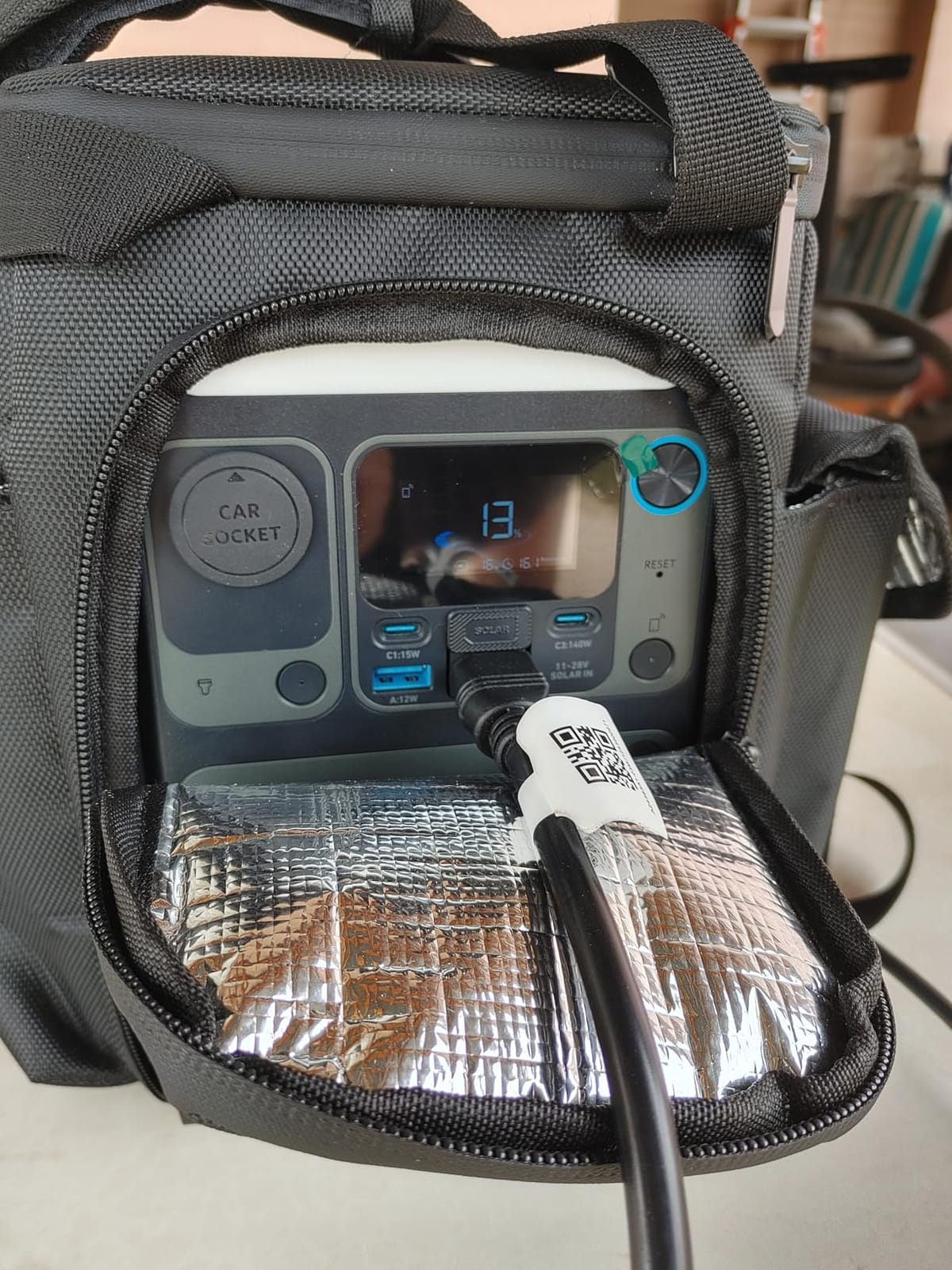 Anker SOLIX C300 Portable Power Station with 60W Solar Panel, 288Wh, 300W customer photo 1