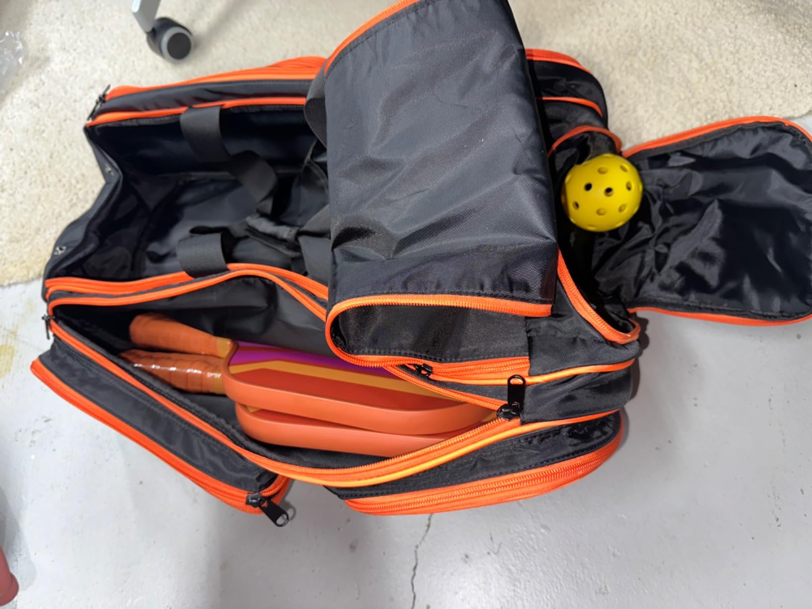 TILDOSAC Pickleball Bag - Large Paddle Bag for 4 Paddles & Accessories - Fence Hook, Extra Pockets, Shoe Compartment customer photo 1