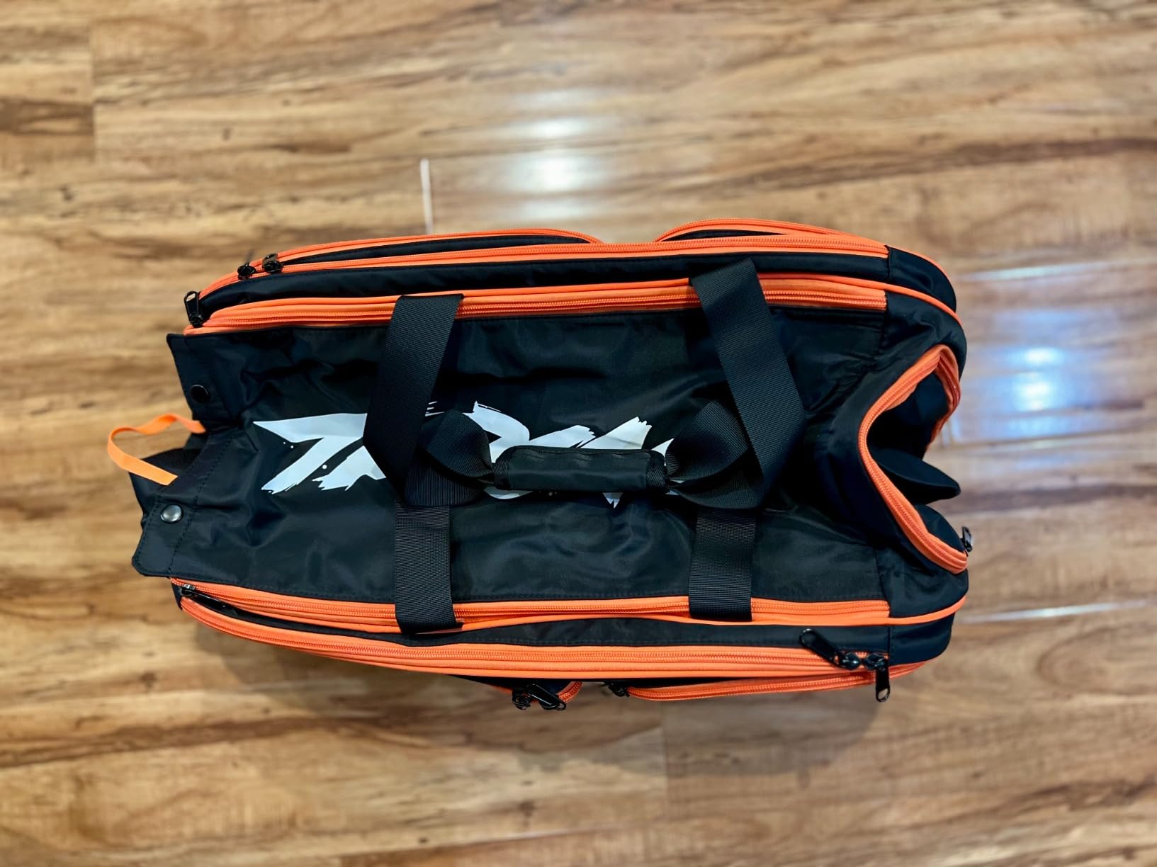 TILDOSAC Pickleball Bag - Large Paddle Bag for 4 Paddles & Accessories - Fence Hook, Extra Pockets, Shoe Compartment customer photo 2