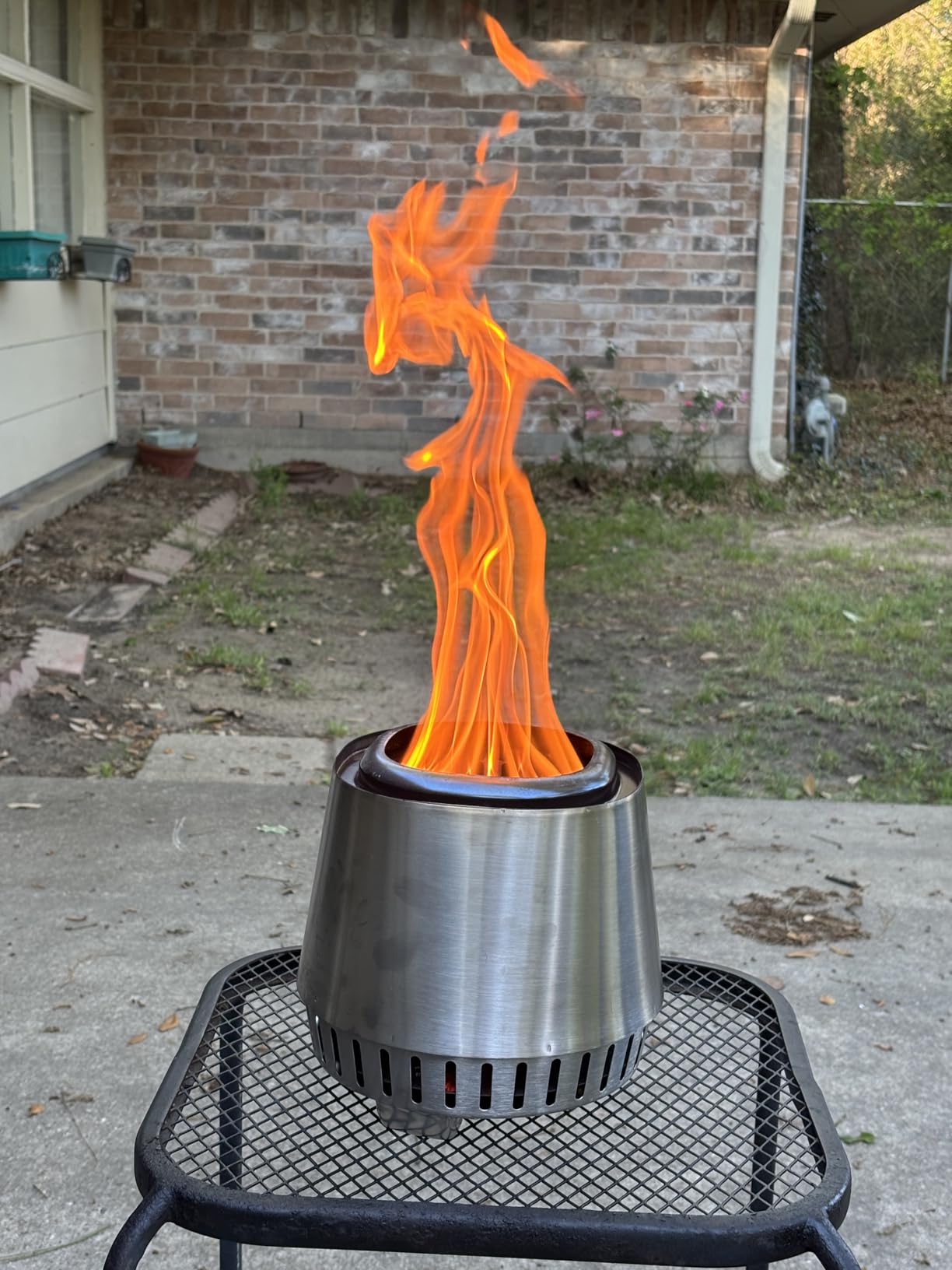 East Oak Fuoco 21 Inch Smokeless Fire Pit, Outdoor Wood Burning Bonfire Firepit with Stand, Removable Ash Pan | Portable Stainless Steel Fireplace with Carrying Bag for Outside, Patio & Backyard customer photo 2