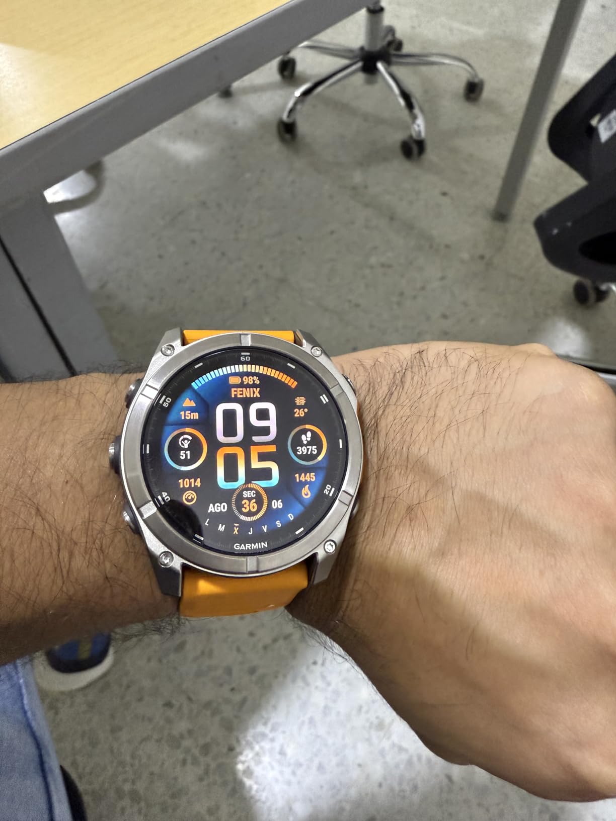 Garmin fēnix® 8, Sapphire, Titanium, 51mm, Spark Orange/Graphite customer photo 2