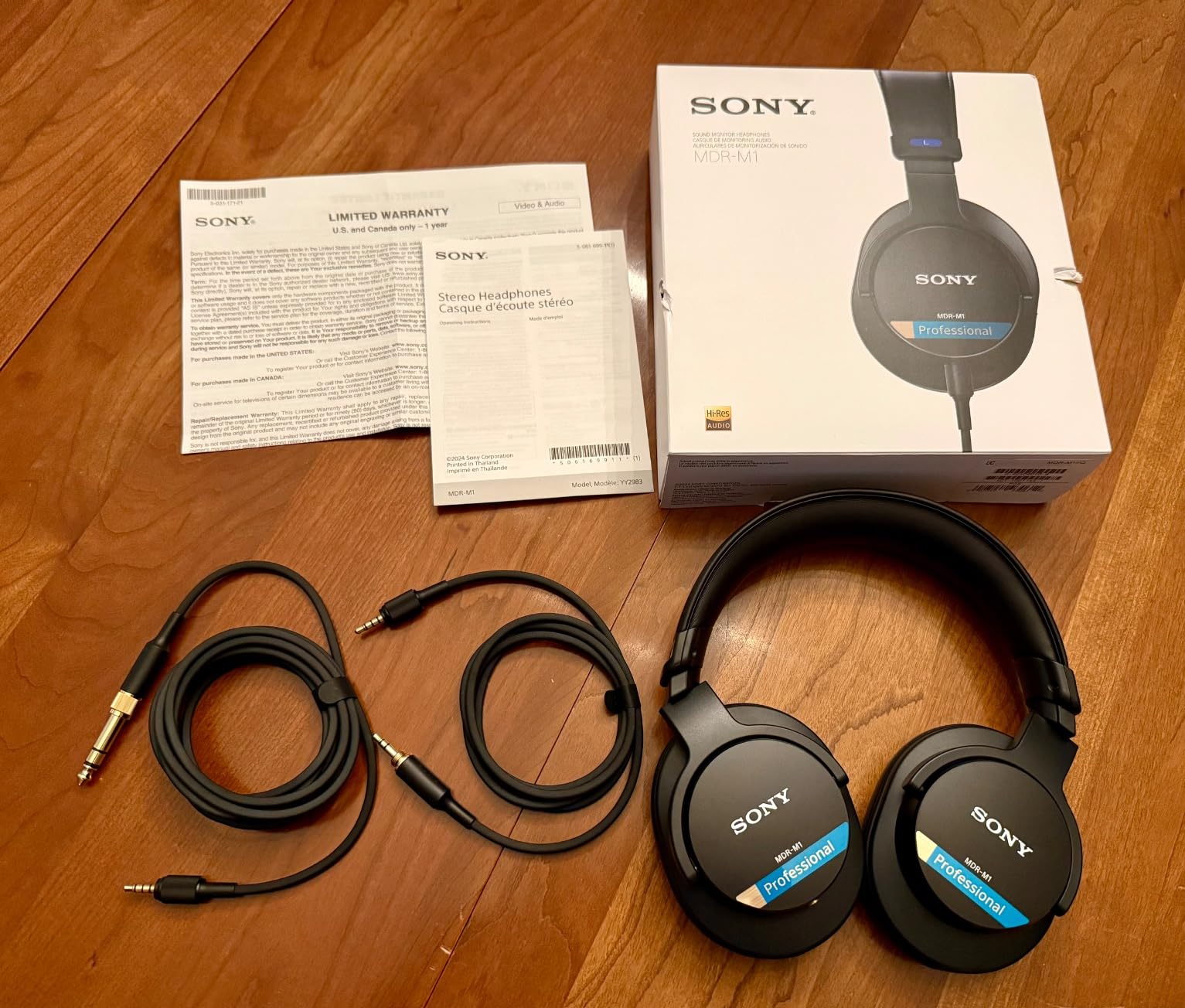 Sony MDR-M1 Professional Reference Closed Monitor Headphones customer photo 1