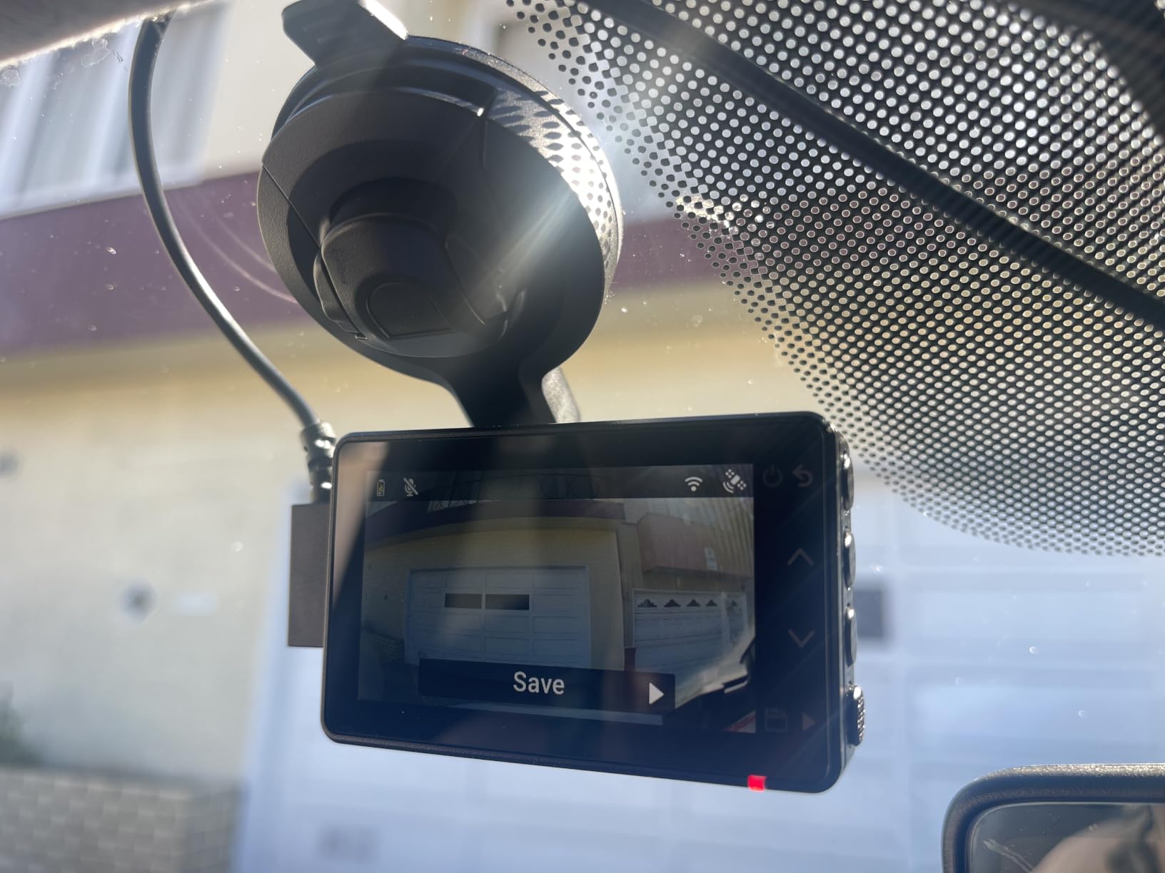 Garmin Dash Cam™ Mini 3, Ultracompact 1080p HD Dash Cam customer photo 2