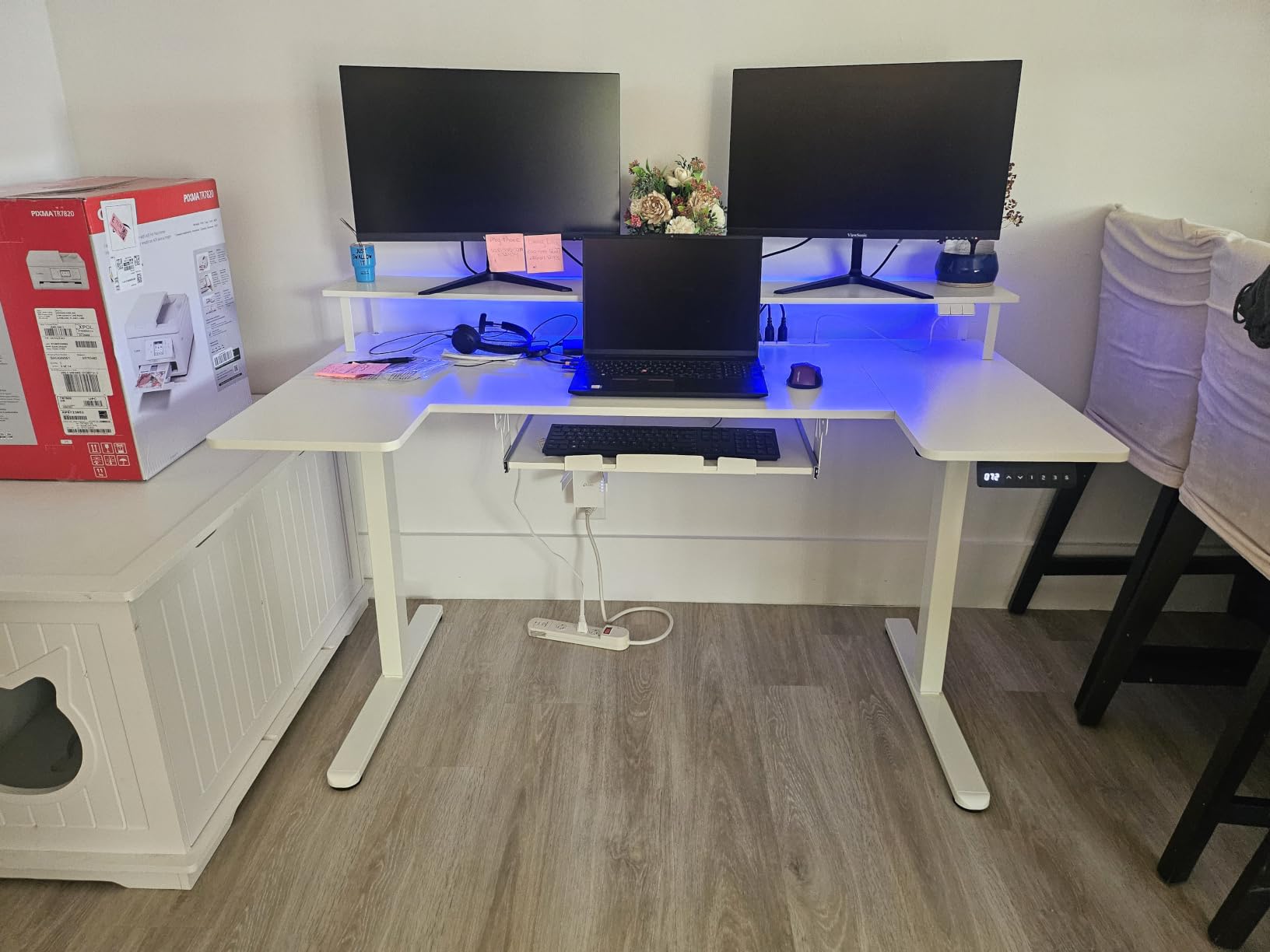 OffiGo 55 Inch U Shaped Electric Standing Desk with Keyboard Tray, White customer photo 1