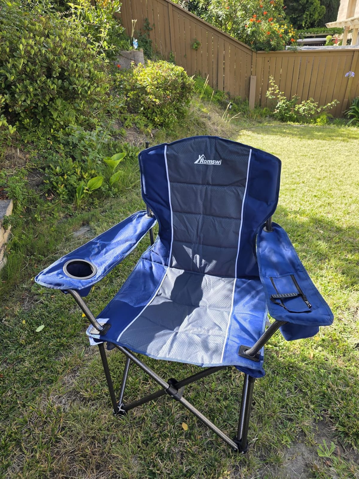Romswi Oversized Camping Chairs,Heavy Duty Support 500 LBS,Padded Back & Arm Sport Chairs, Cup Holder Cooler Bag, Collapsible Folding Chairs for Outdoor, Fishing & Garden, Blue,2-Pack customer photo 1
