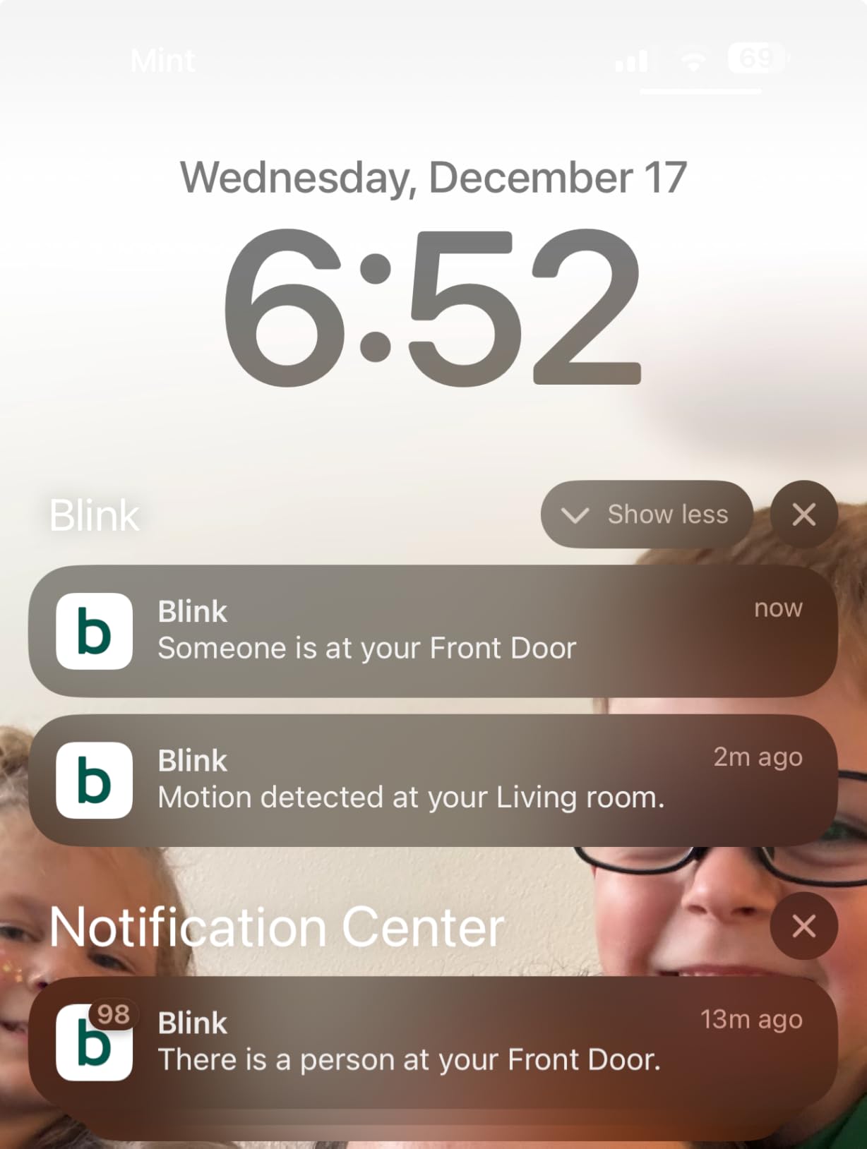 Blink Video Doorbell – Head-to-toe HD view, two-year battery life, and simple setup. Sync Module Core included – System (Black) customer photo 1