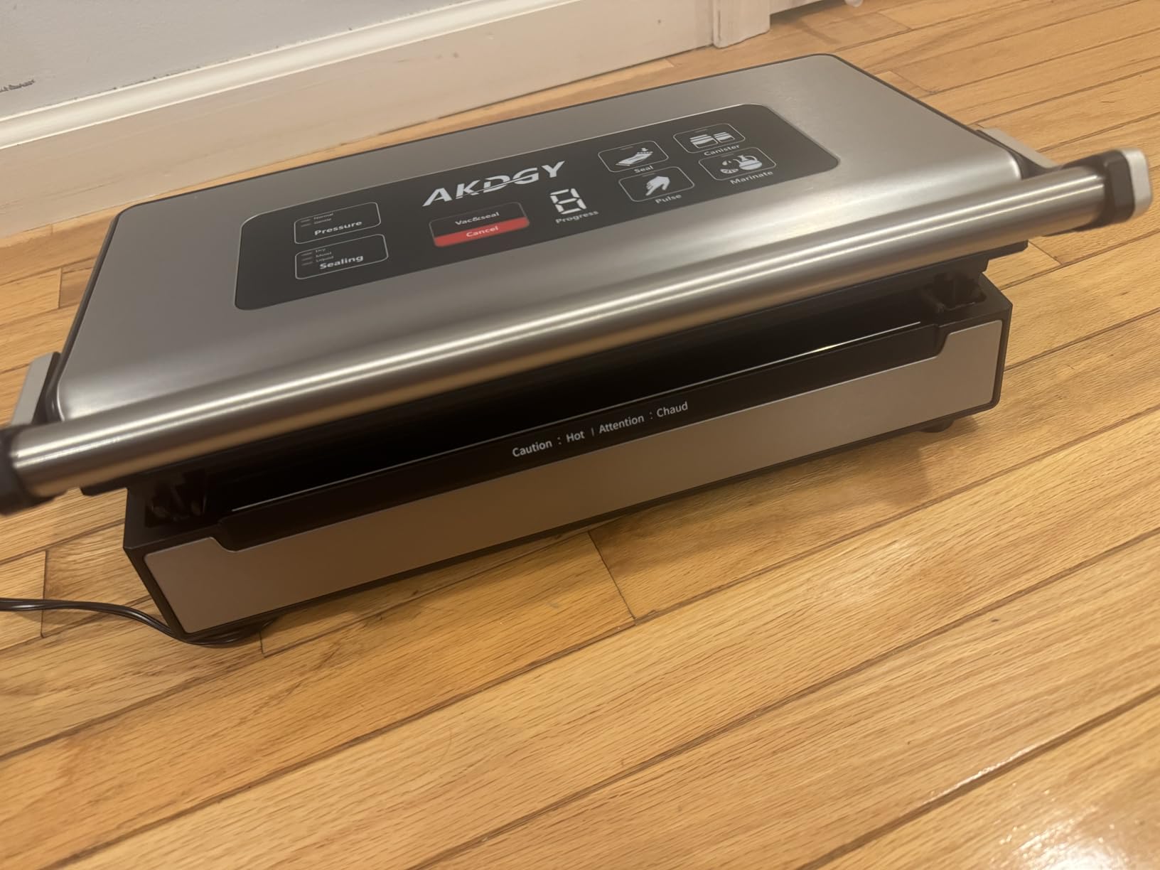 95Kpa Vacuum Sealer Machine,Upgraded Commercial Food Vacuum Sealer, 14-in-1 Functions & Double Heat Seal, Stainless Steel, Large Icons,130W Dual Pumps(25L/Min Suction), Widened Easy-Lock Handle customer photo 1