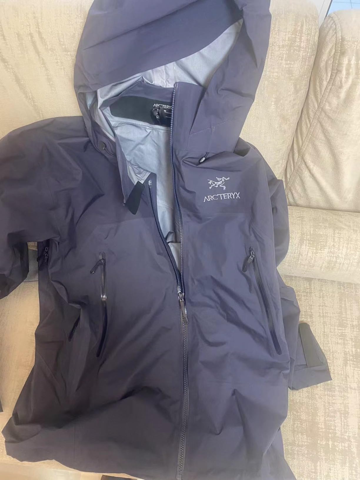 Arc'teryx Beta AR Men's Jacket | Waterproof, Windproof Gore-Tex Pro Shell customer photo 1