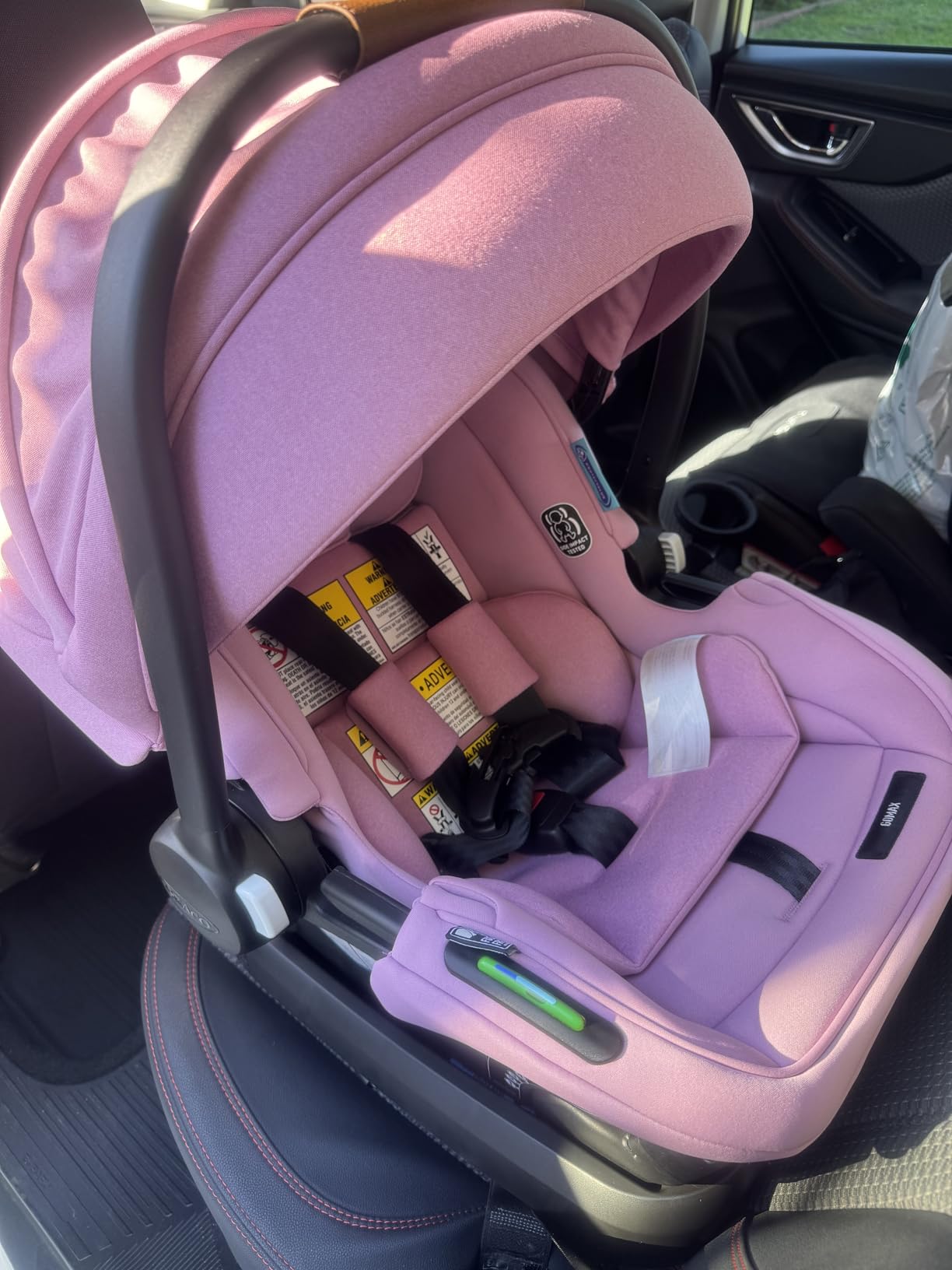 Graco® Gomax Infant Car Seat, Orchid Haze, Lightweight, Reclining Rear Facing Car Seat Installs with or Without a Base customer photo 1