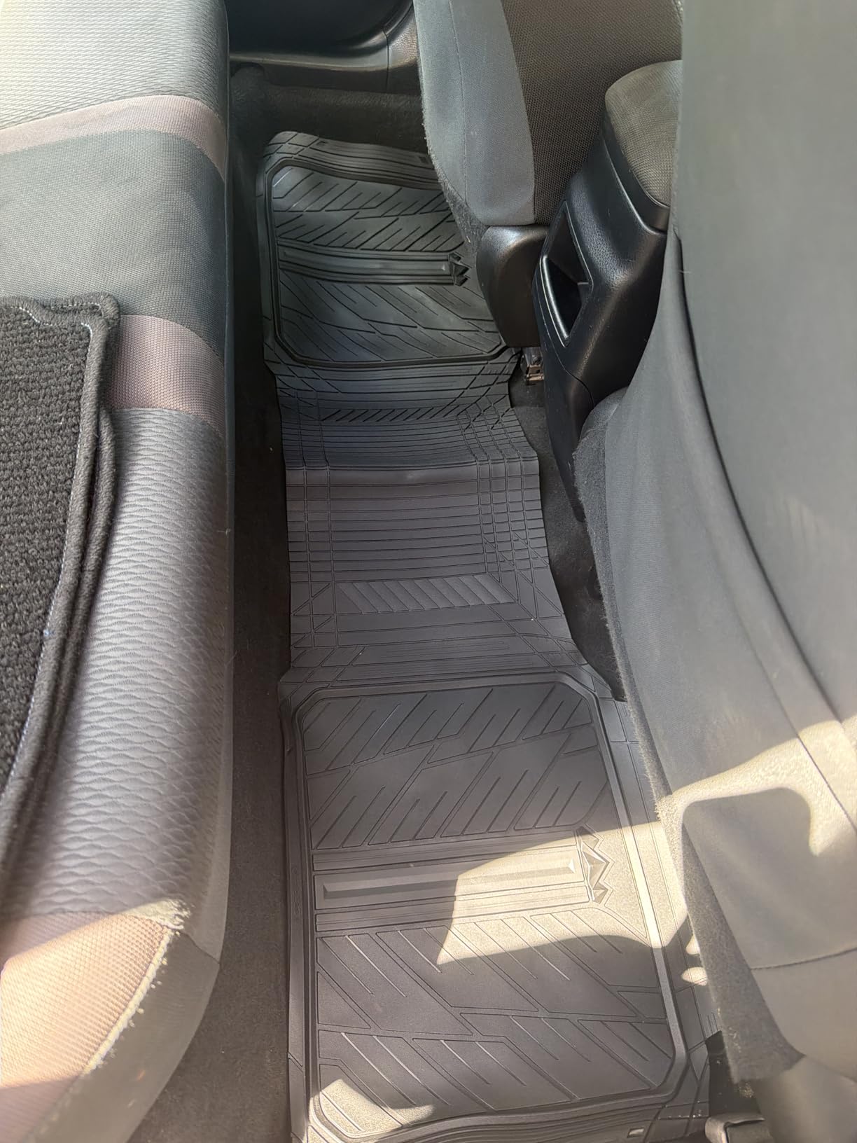 CAR PASS Heavy Rubber Car Floor Mats, Deep Waterproof Car Mats All Weather, Universal Trim-to Fit Automotive Floor Mats for Car SUV Truck Van, Durable Floor Liners Solid Black customer photo 2