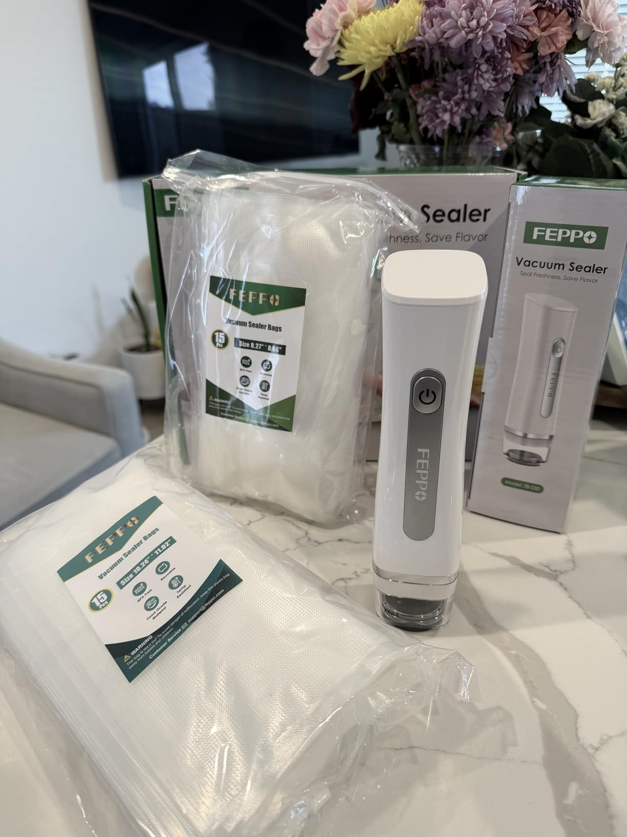 FEPPO Vacuum Sealer for Food with Visible Water Tank, 30 Reusable Bags customer photo 2