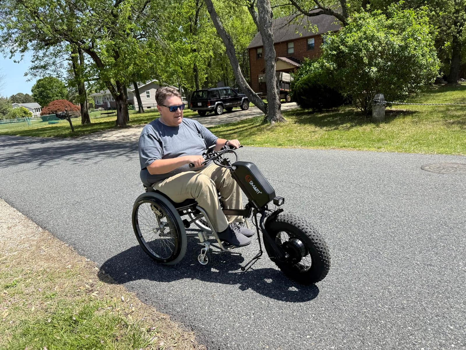 A8 Electric Handcycle Wheelchair Power Attachment, 15 Ah, Blue customer photo 2