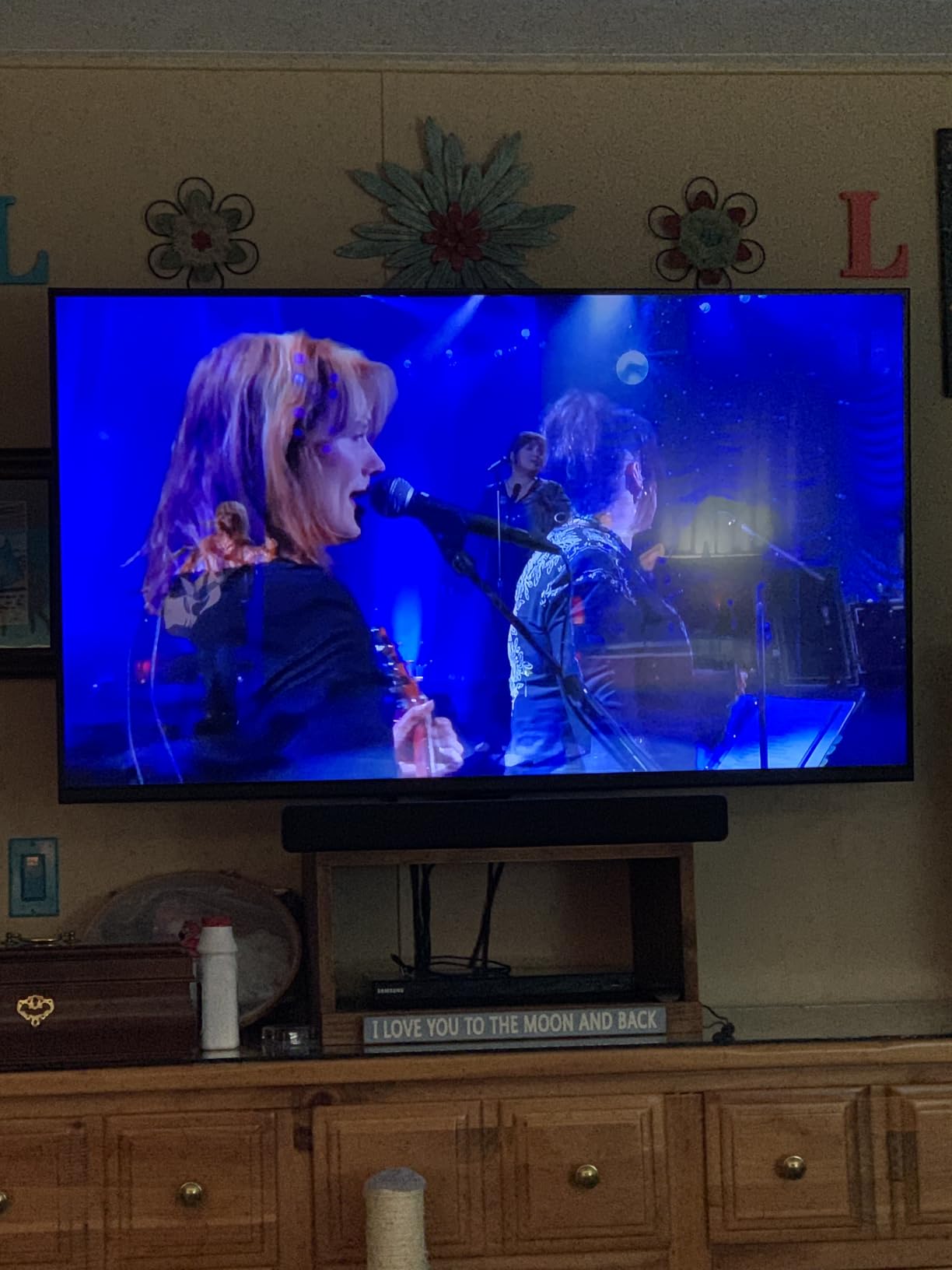 Insignia F50 Fire TV customer photo 2