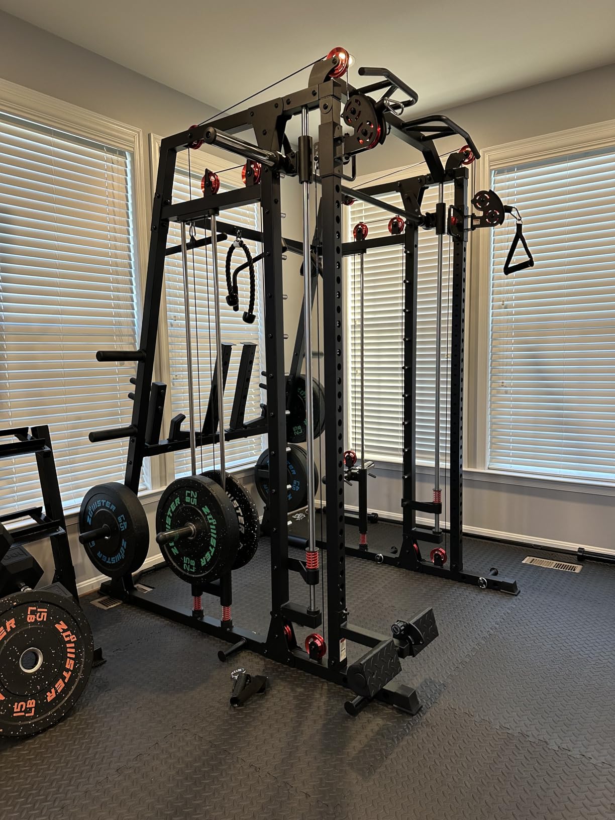 Mikolo M4 2.0 Smith Machine, 2200lbs Squat Rack with LAT-Pull Down System & Cable Crossover Machine, Training Equipment with Leg Hold-Down Attachment customer photo 2