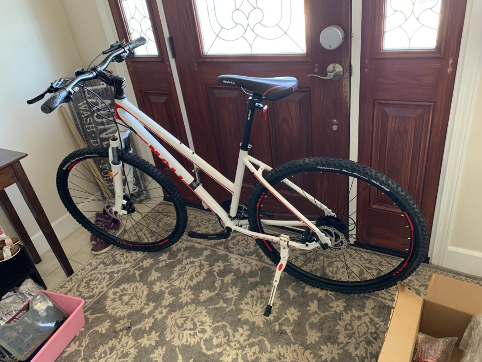 HILAND Bamcbase Womens Mountain Bike, 24 26 Inch 18 Speeds Hybrid Commuter Bicycle for Adults, Sport Hardtail Trail MTB customer photo 1