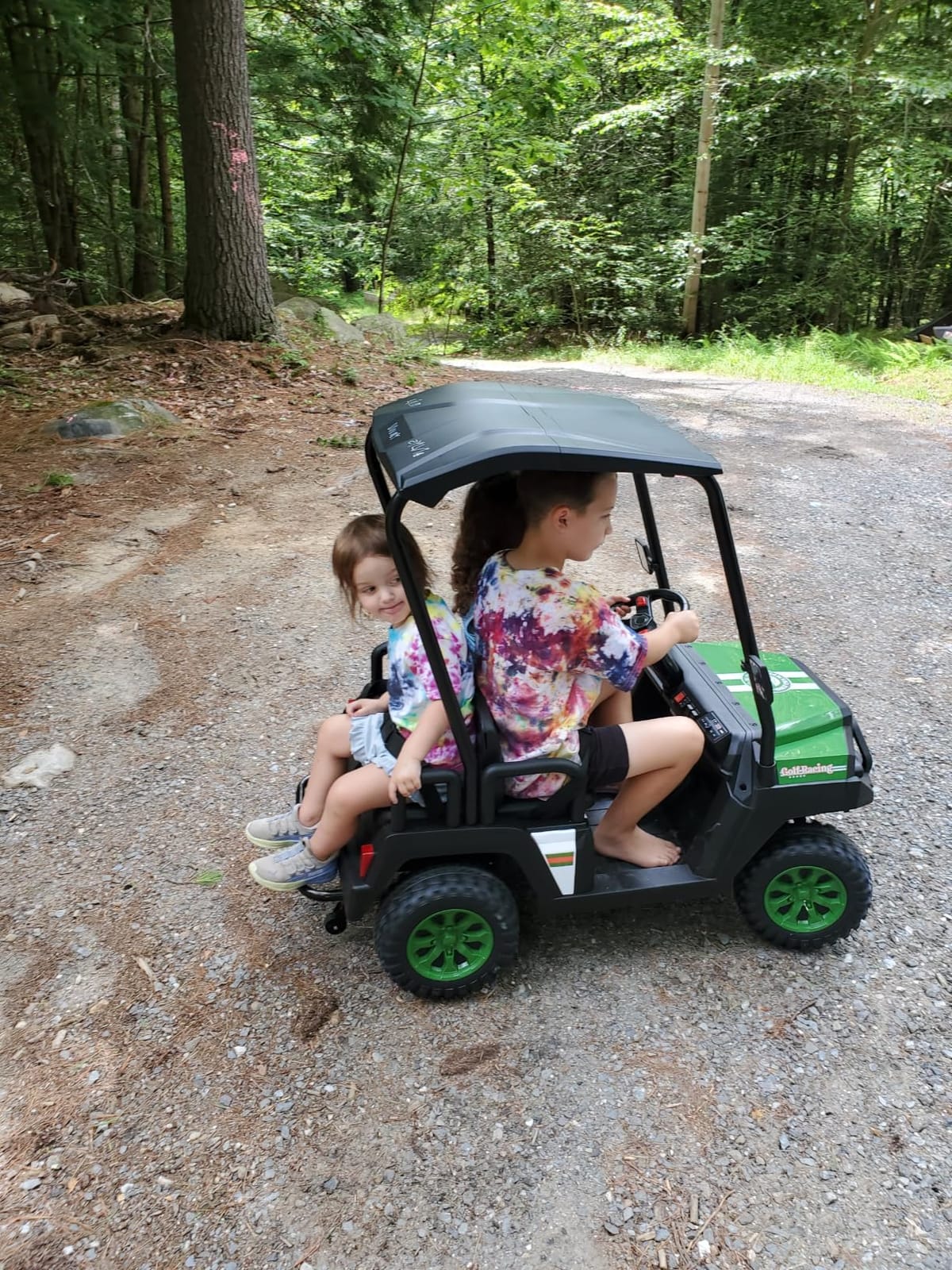 4 Seater Kids Golf Cart, 24V Ride on Car for Big Kids customer photo 2