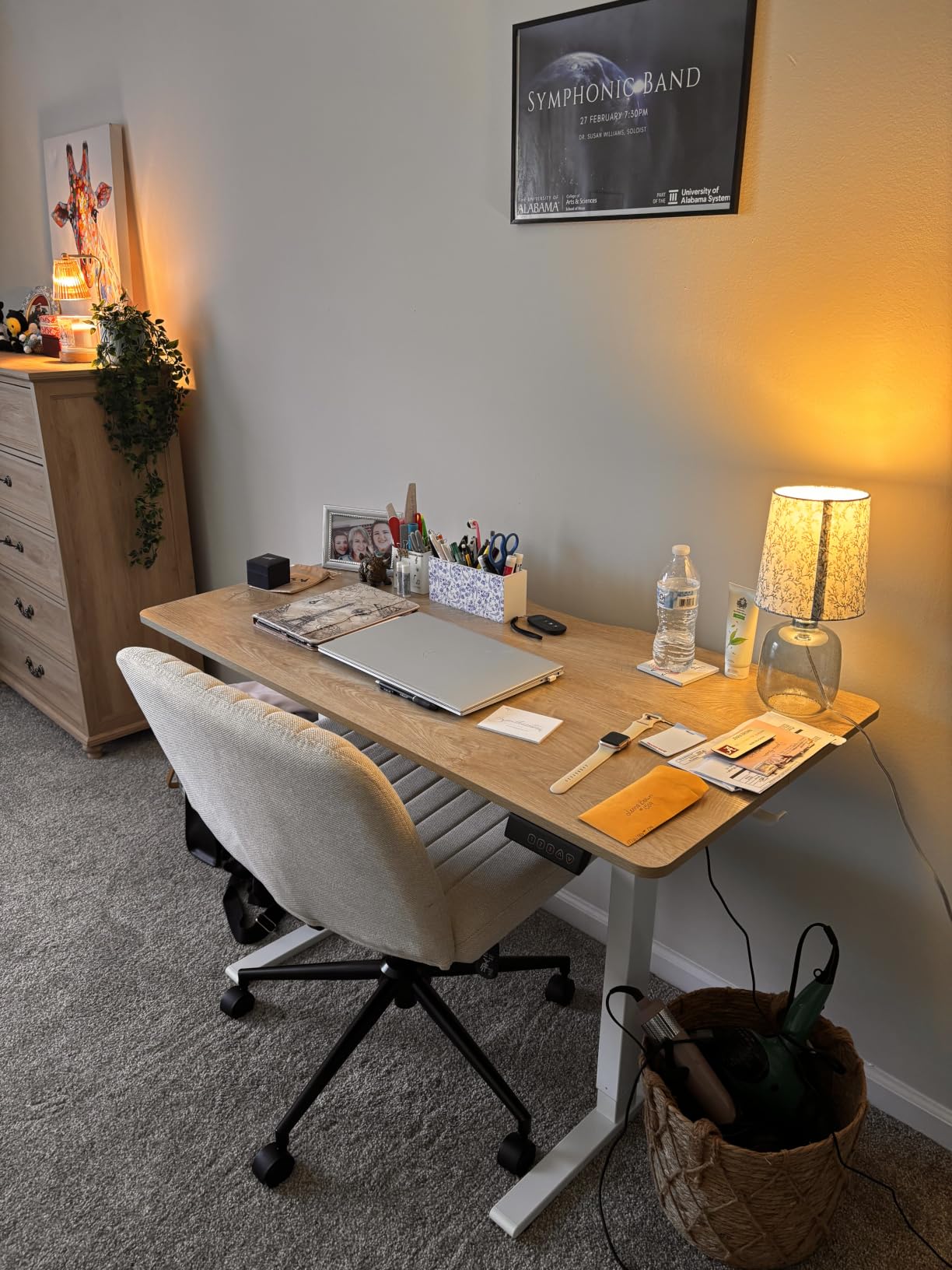 FEZIBO Standing Desk 48 × 24 Inch Electric Height Adjustable, Maple customer photo 1