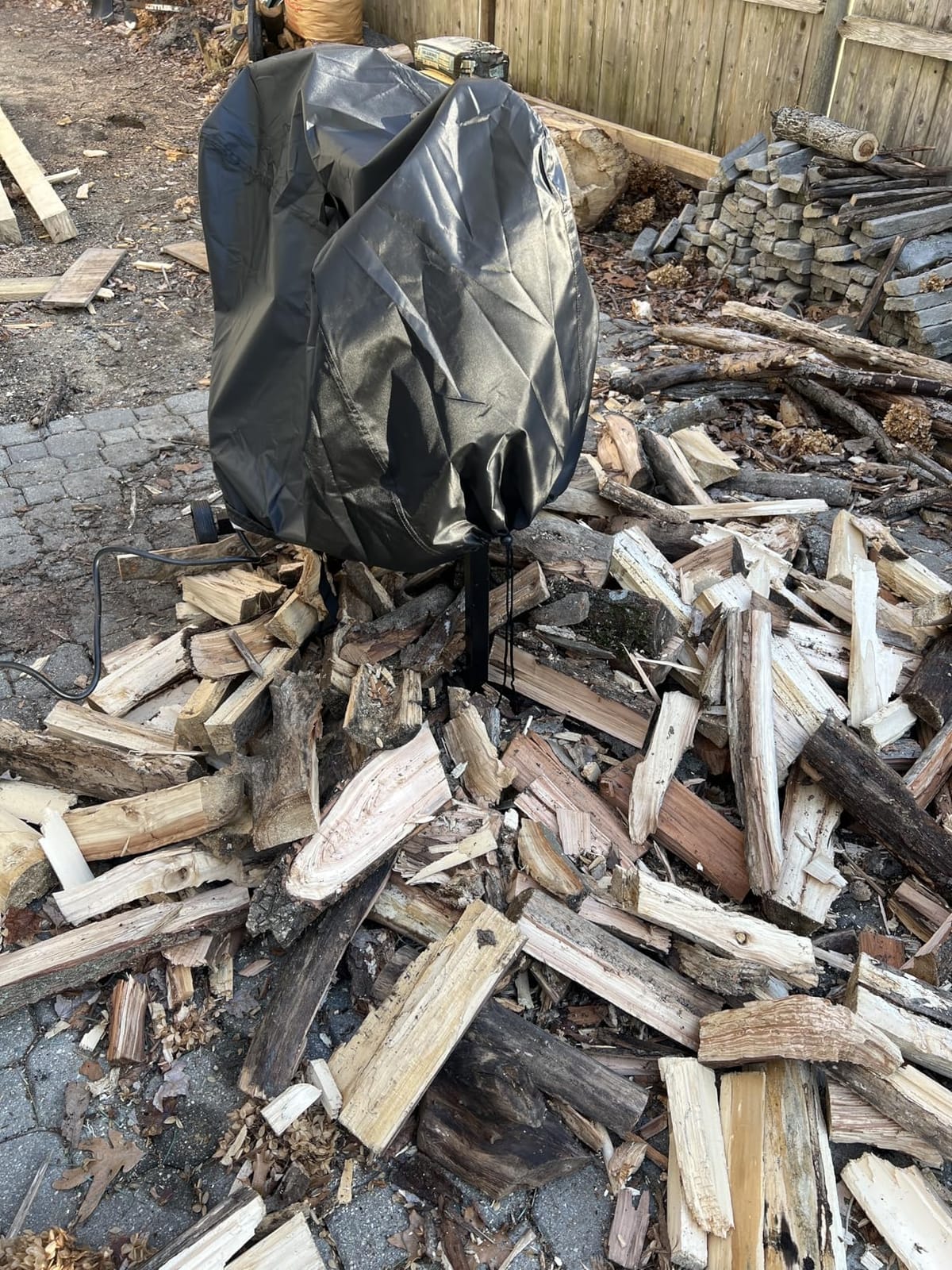 BILT HARD 6.5 Ton Electric Log Splitter with Stand - 15 Amp Motor Wood Splitter with Hydraulic Ram, Electric Firewood Splitting Machine Firewood Processing, Home Heating, and Yard Maintenance customer photo 2