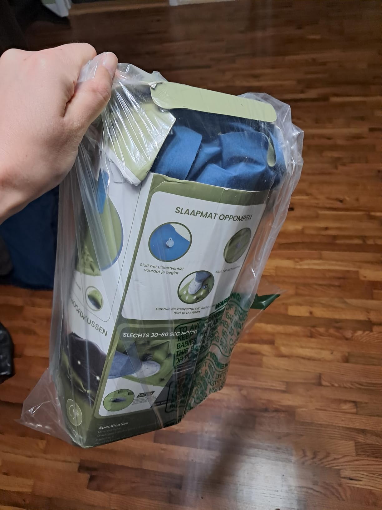 4 Inch 1.9 lb Backpacking Sleeping Pad with Fast Foot Pump customer photo 1