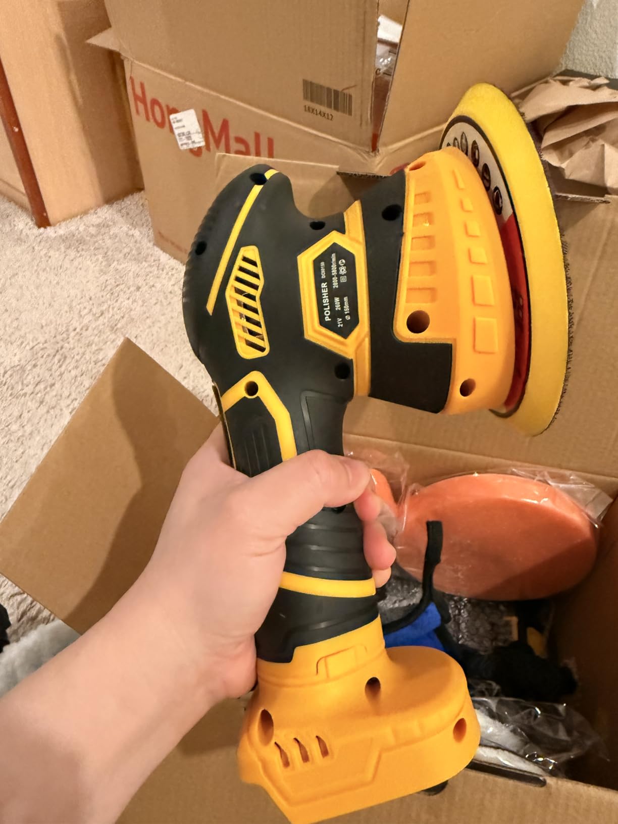 Cordless Car Buffer Polisher kit, DA Polisher with 2*21V Batteries customer photo 1