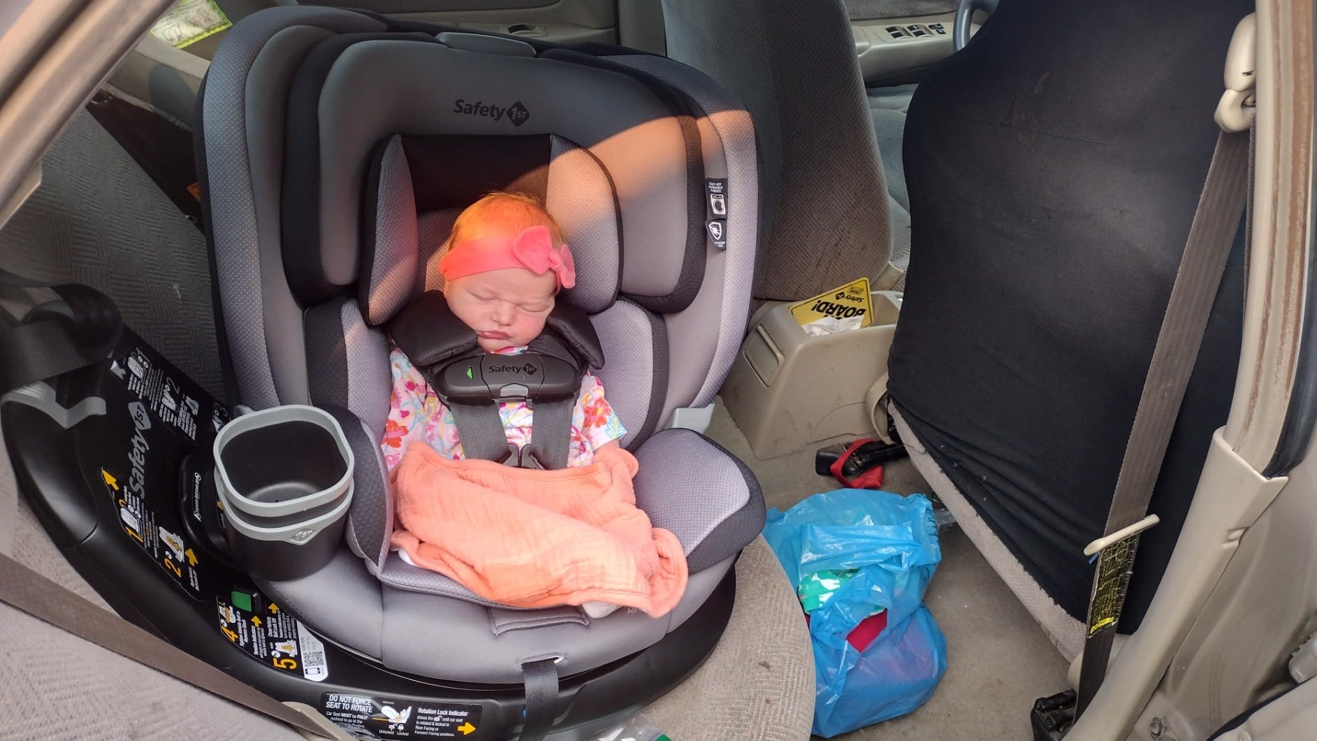 Safety 1st Turn and Go 360 DLX 360 Car Seat, Rotating All-in-One Convertible Car Seat, Stonington customer photo 2