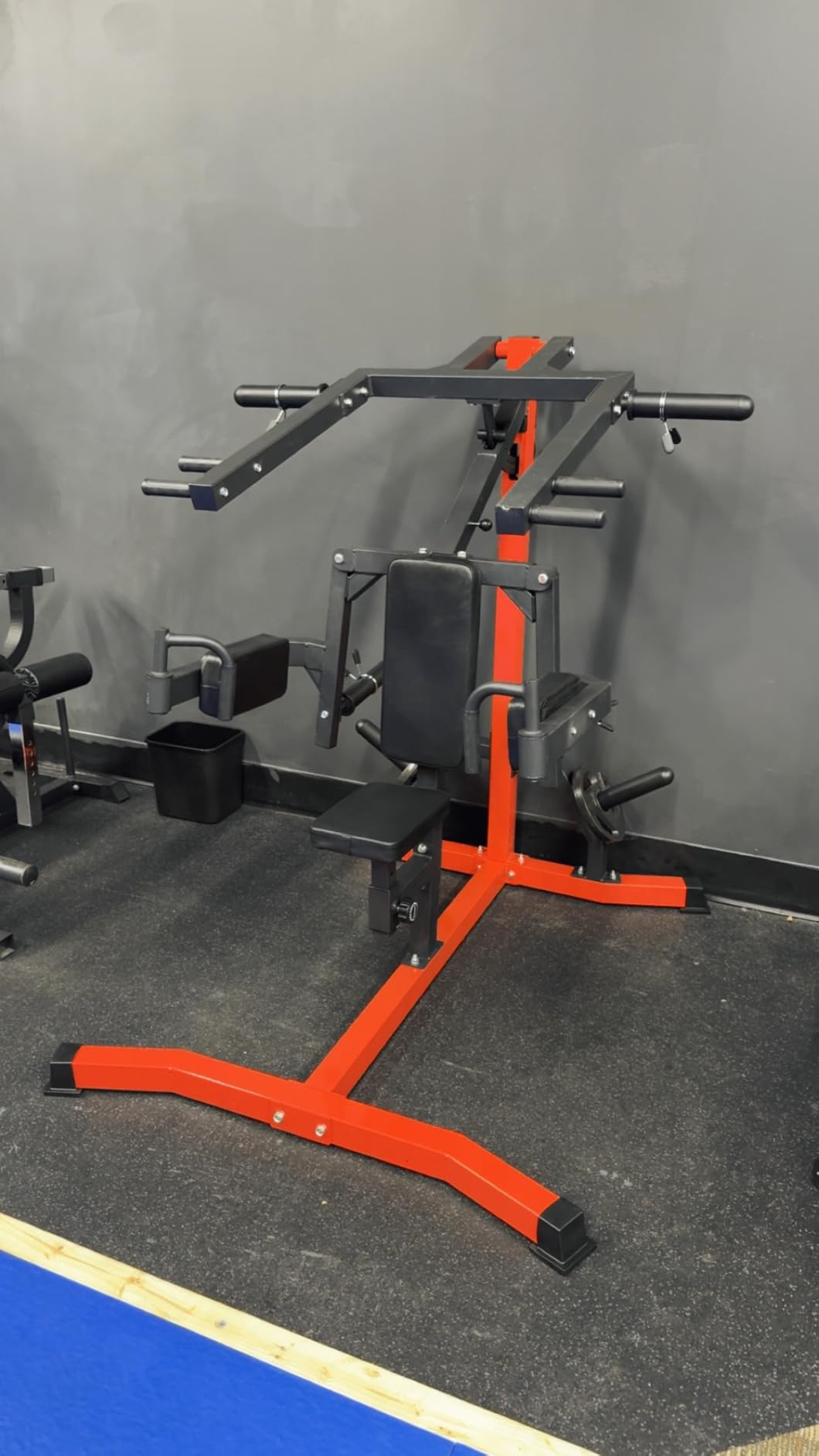 VIVITORY Deltoid and Shoulder Press Machine | Lateral Raise Machine, Upper-Body Trainer for Anterior, Lateral & Rear Deltoids & Upper-Back Muscles, 800-LBS Home Gym Gear customer photo 1