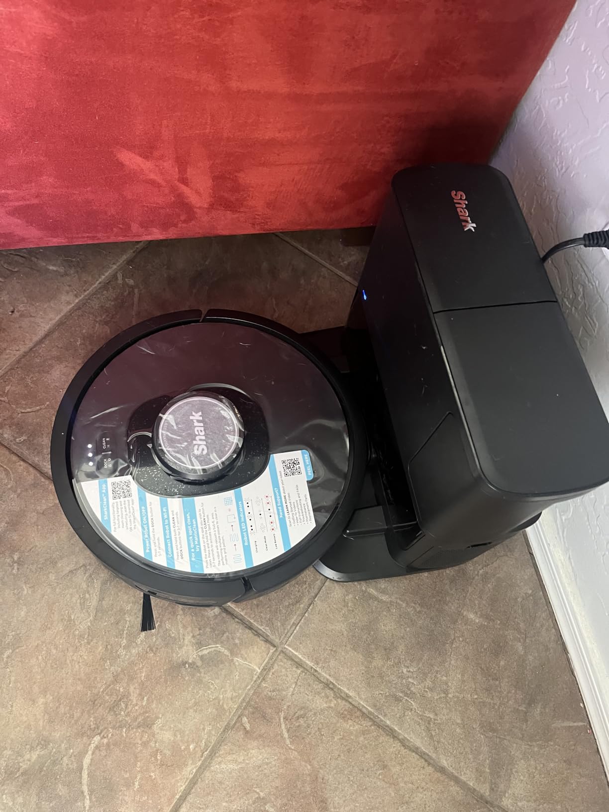 Shark Stratos 2-in-1 Robot Vacuum & Mop, White, AV2700ZE customer photo 2