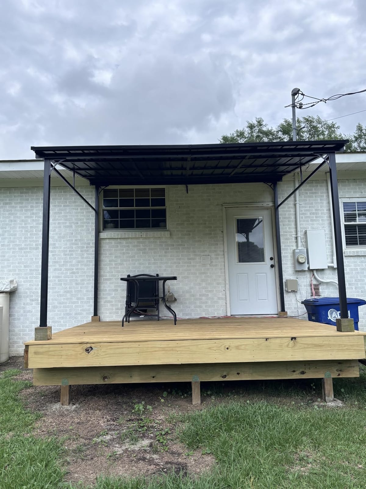 Aoxun 10' x 14' Lean to Gazebo Pergola with Sloping Roof for Patio, Black customer photo 2