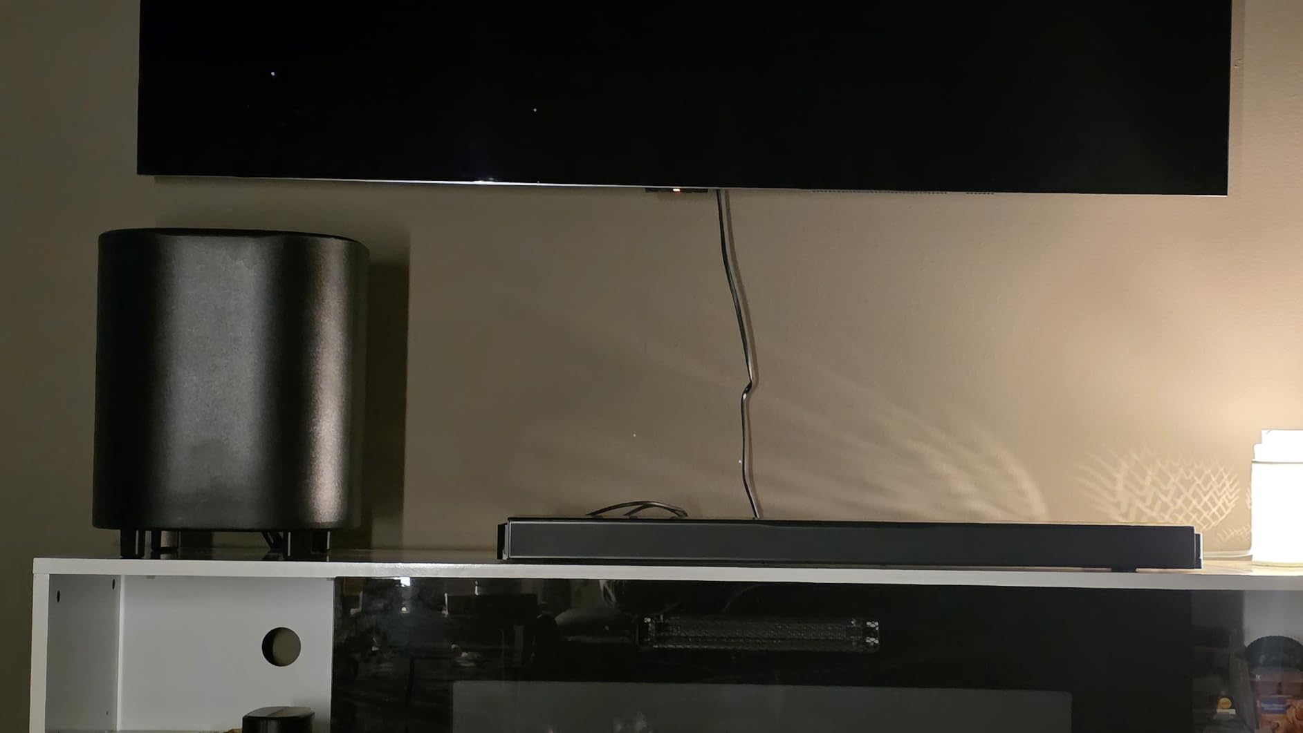 JBL Bar 700MK2 Soundbar with Subwoofer, Dolby Atmos Surround - Black customer photo 2