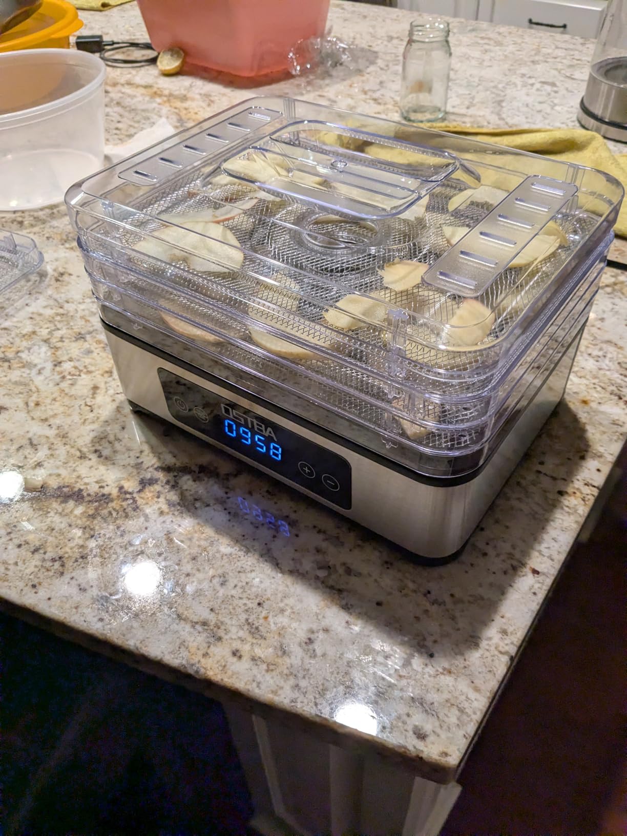 OSTBA Food Dehydrator with 5 Stainless Steel Trays, 400W Food Dryer Machine, 48H Timer & Temp Control 160°F Max, 360° Airflow, BPA-Free, Quiet Operation, Recipes for Jerky, Fruit, Herbs, Pet Treats customer photo 2