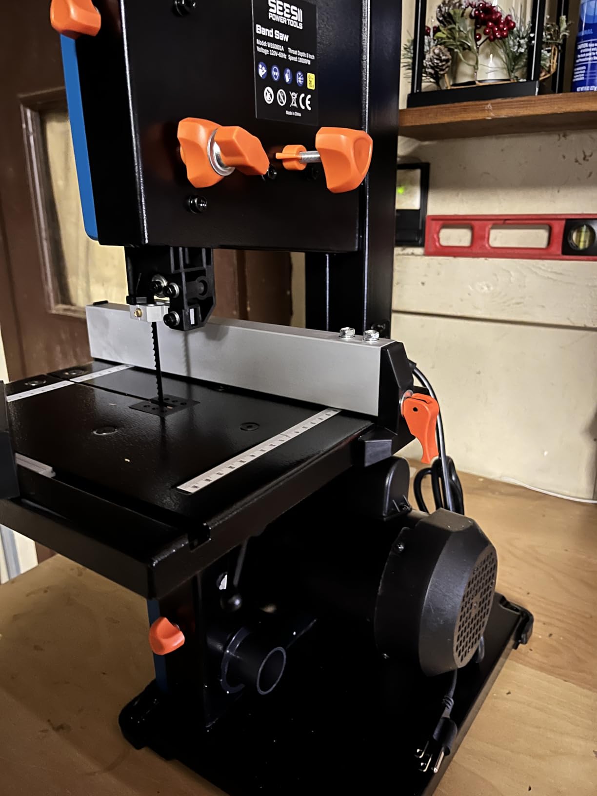 SEESII Benchtop Band Saw for Woodworking: 3A-120V Bandsaw with 8