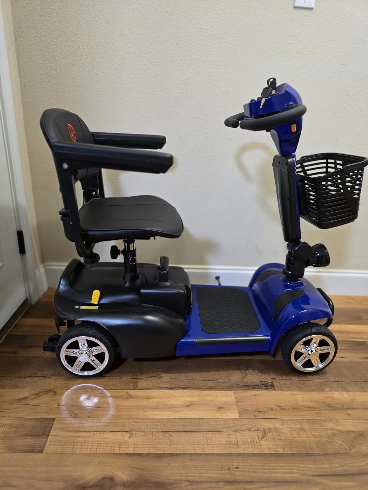 Ecomobi 32 Miles Heavy-Duty 1000W MobilityScooter for Seniors & Adults customer photo 2