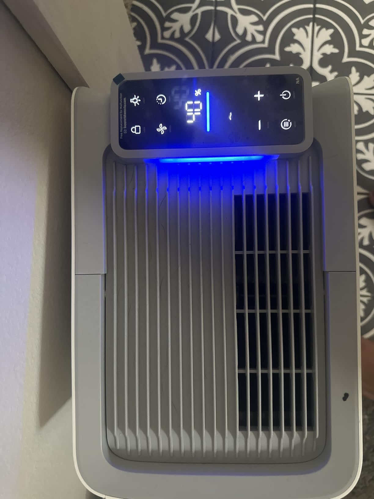 AEOCKY 50 Pint/Day, 3500Sq.Ft Ultra-Quiet 40dB Dehumidifier with Drain Hose customer photo 2