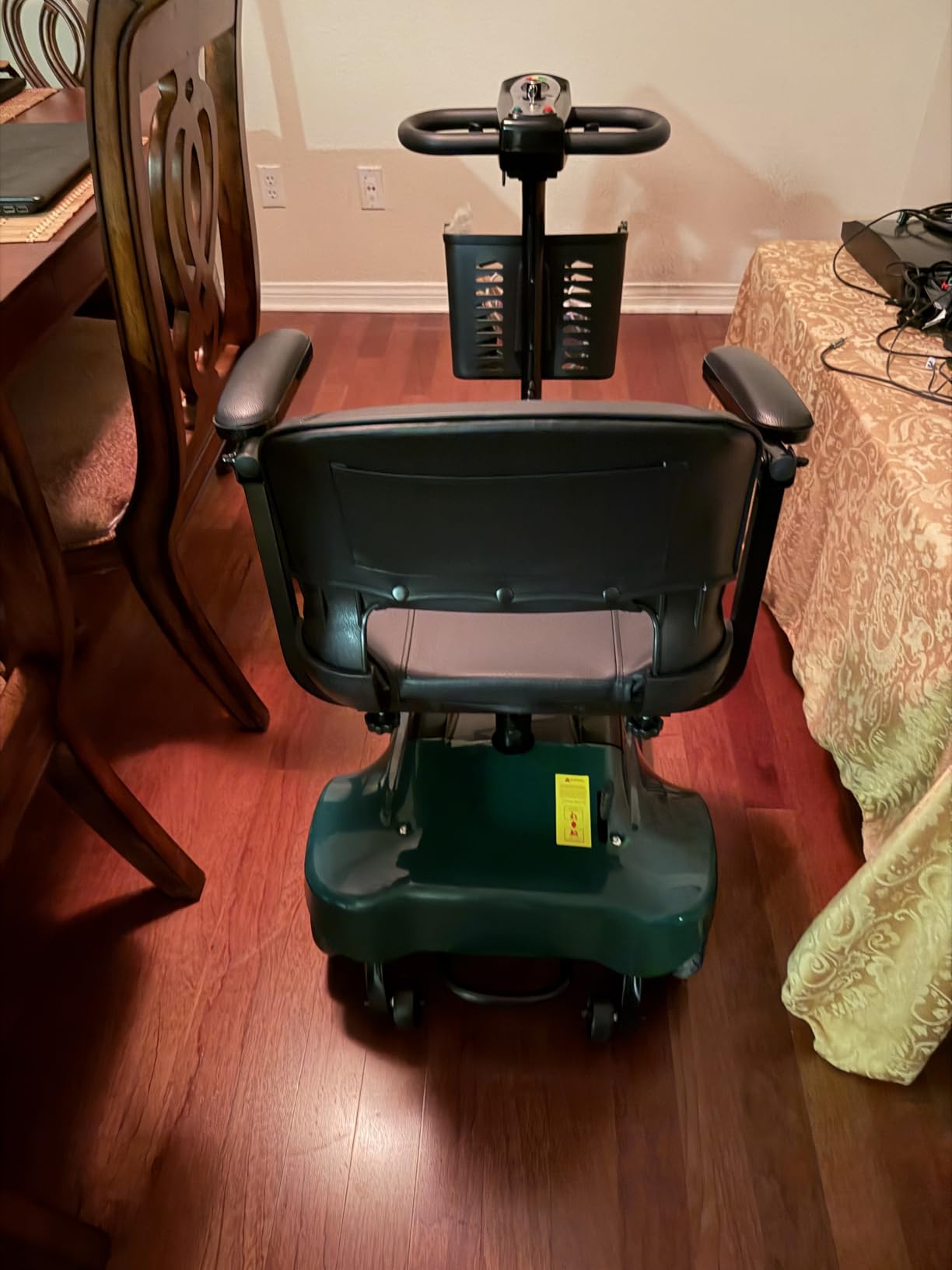 Mobility Scooter,Foldable,300 lbs Capacity,Travel & Daily Commute customer photo 1