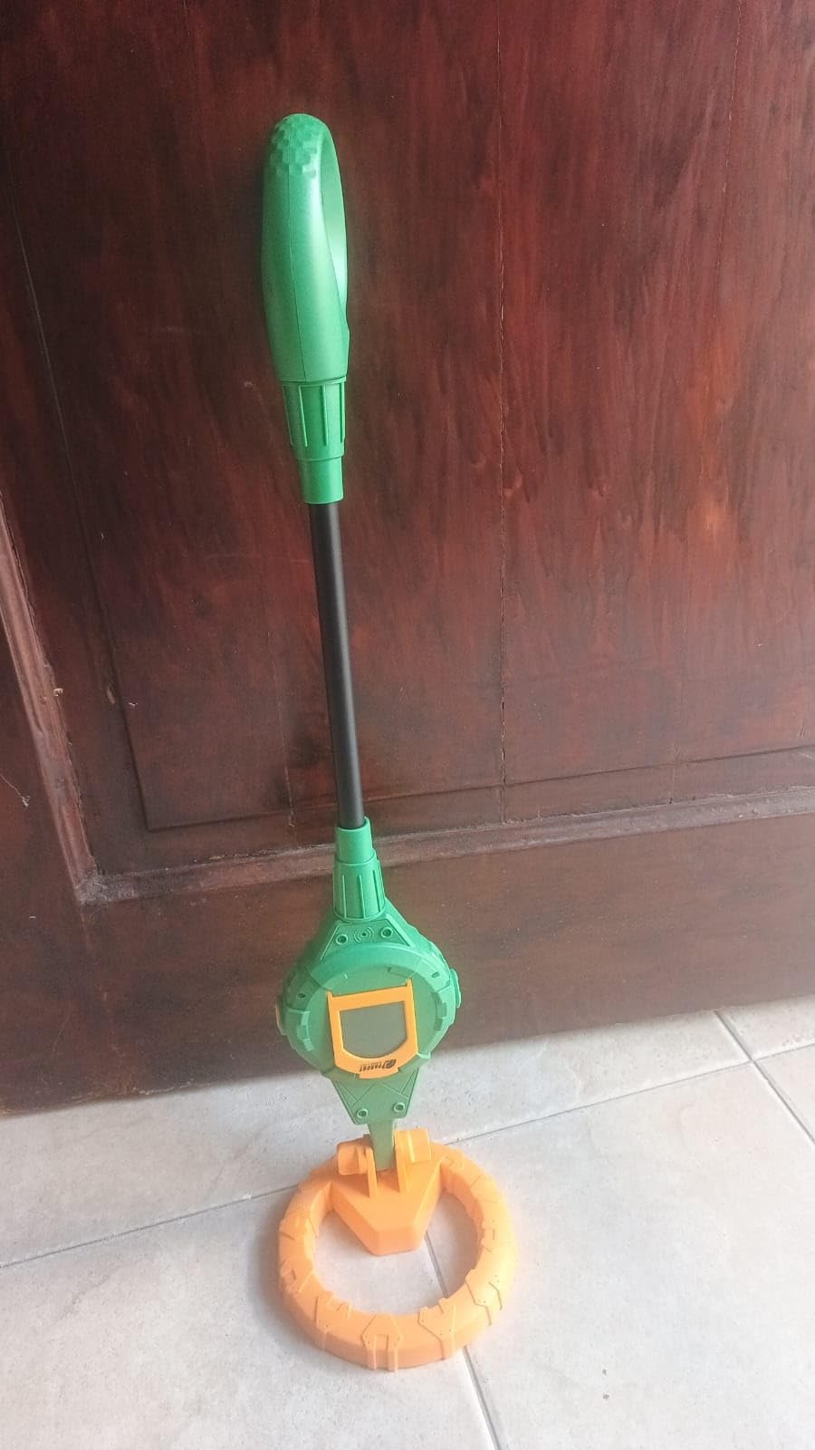 PANCKY Metal Detector for Kids, IP68 Waterproof 3-10 Year Kids Metal Detector Kit with LCD Display, Automatic Sensitivity Adjustment, 6.6