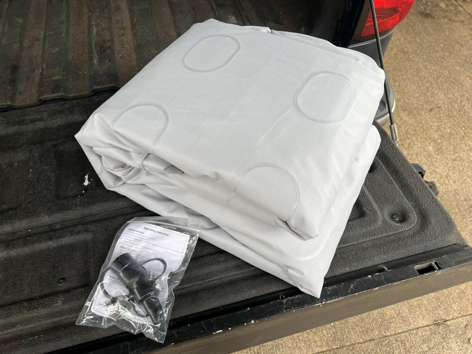 Comfortable Fabric Texture Truck Bed Mattress 5.5-5.8ft for Full-Size Pickup with extender, Truck Bed Air Mattress Customized for Tundra/ F150/ Silverado/ Ram1500, with Bult-in-Air Pump,Camping customer photo 1