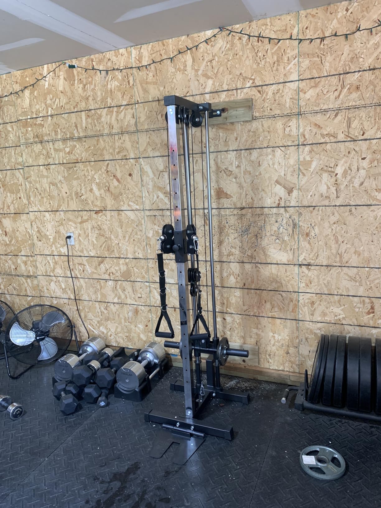 Wall Mount Cable Machine with 19 Positions Dual Pulley System, Attachments customer photo 1