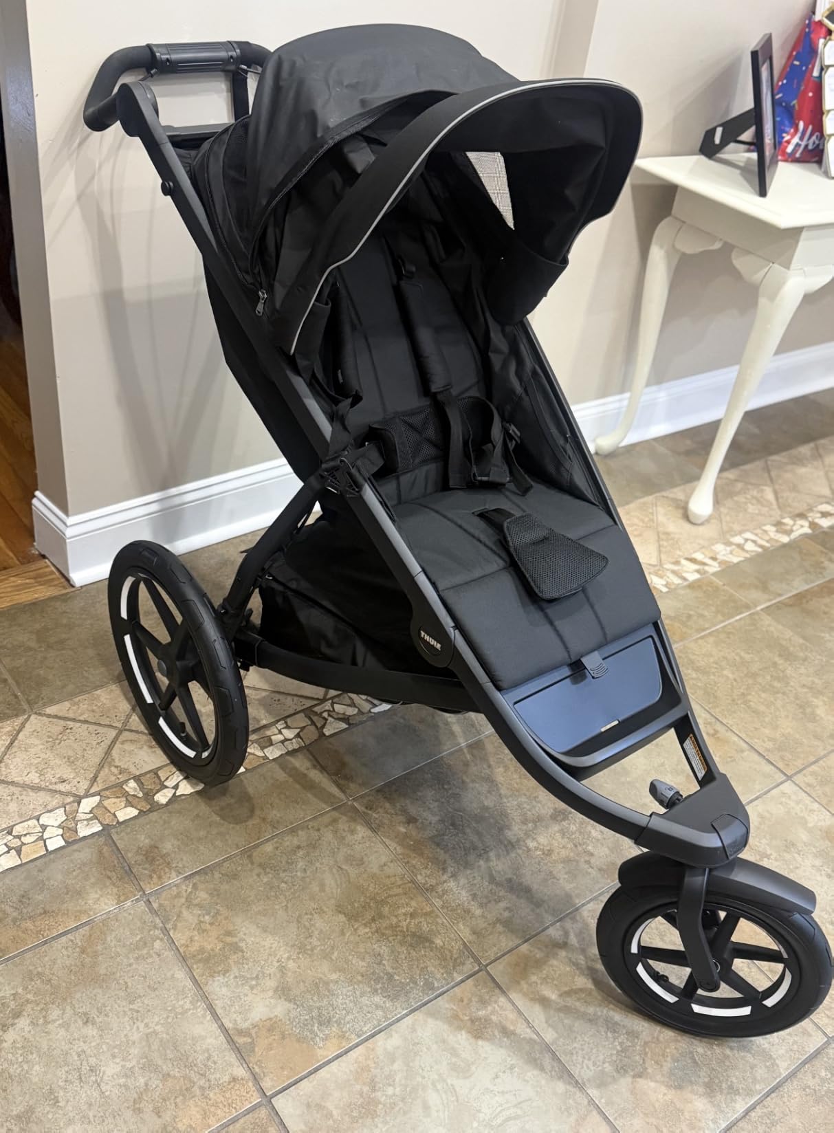 Thule Urban Glide 3 Single Child All-Terrain Stroller, Full-Suspension System, Air-Filled Tires, Upright seat with Adjustable Recline and Built-in legrest customer photo 2