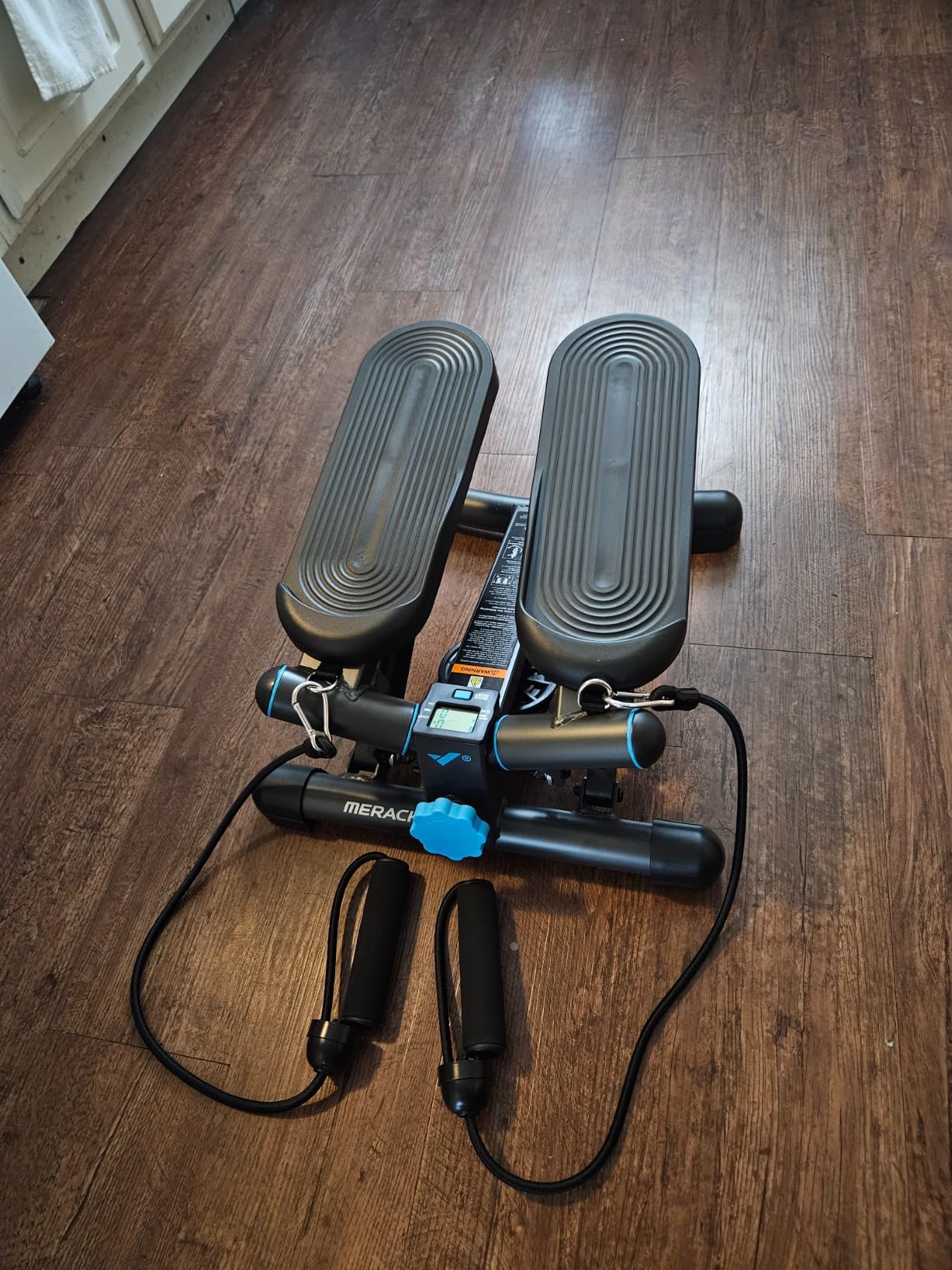 MERACH New 3-in-1 Mini Stepper with Large Stride & Shock Pad Design customer photo 2