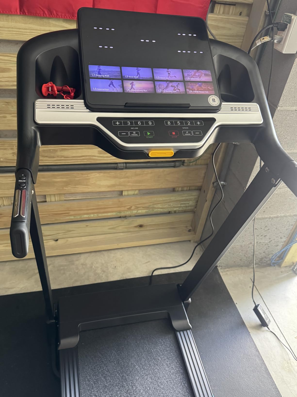 BORGUSI Auto Incline Treadmill, 3.5HP Folding Running Machine for Home customer photo 2