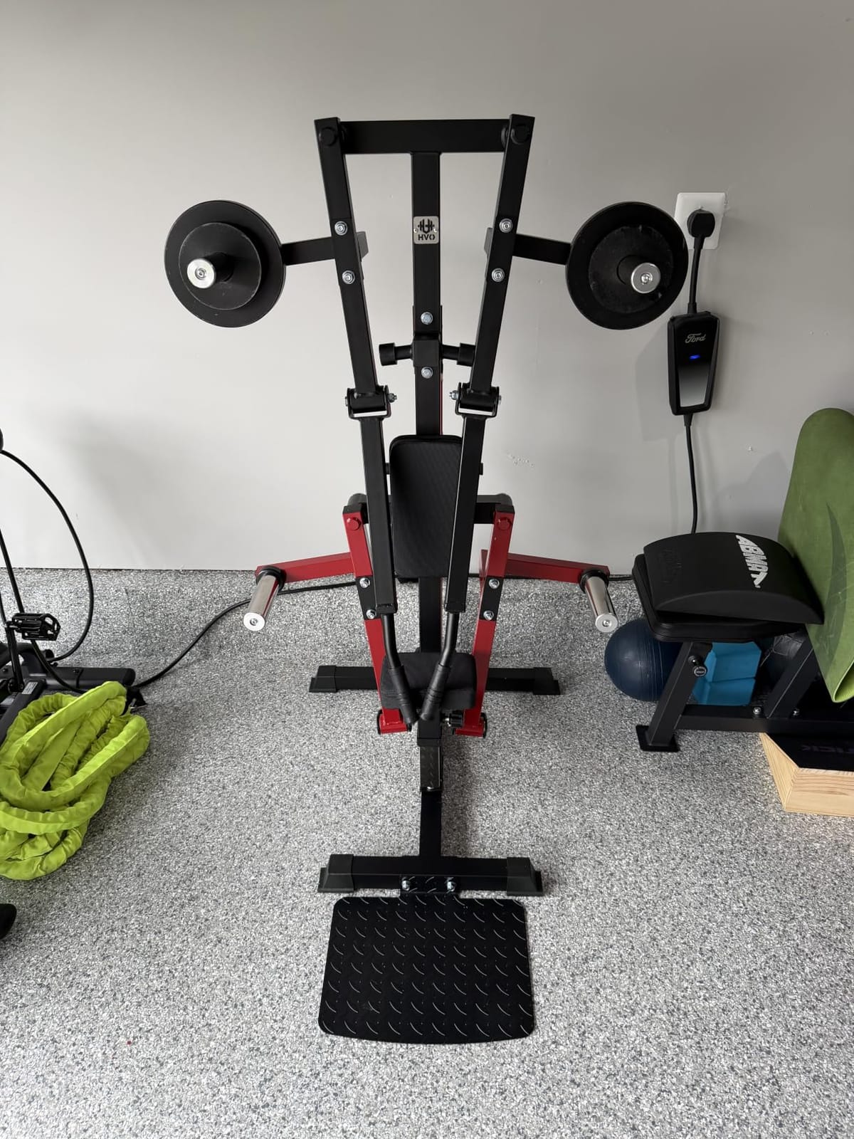 HVO Deltoid Lateral Raise Machine Plate-Loaded 4 Independent Arms | Standing lateral, side, unilateral front, bent-over and seated bent-over raises; adjustable seat, smooth 8-bearing motion customer photo 1