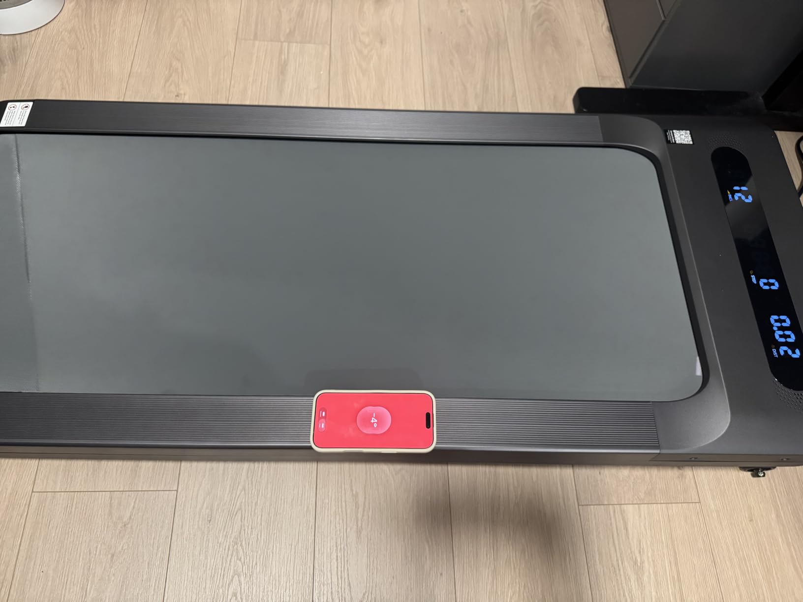 MERACH UltraWalk W60 Walking Pad Treadmill with 12% Auto Incline, Under Desk Walking Pad 400lb Capacity, Max 3.5HP Heavy Duty Walking Pad with Incline for Tall People with BT Speaker, RGB Light & APP customer photo 1