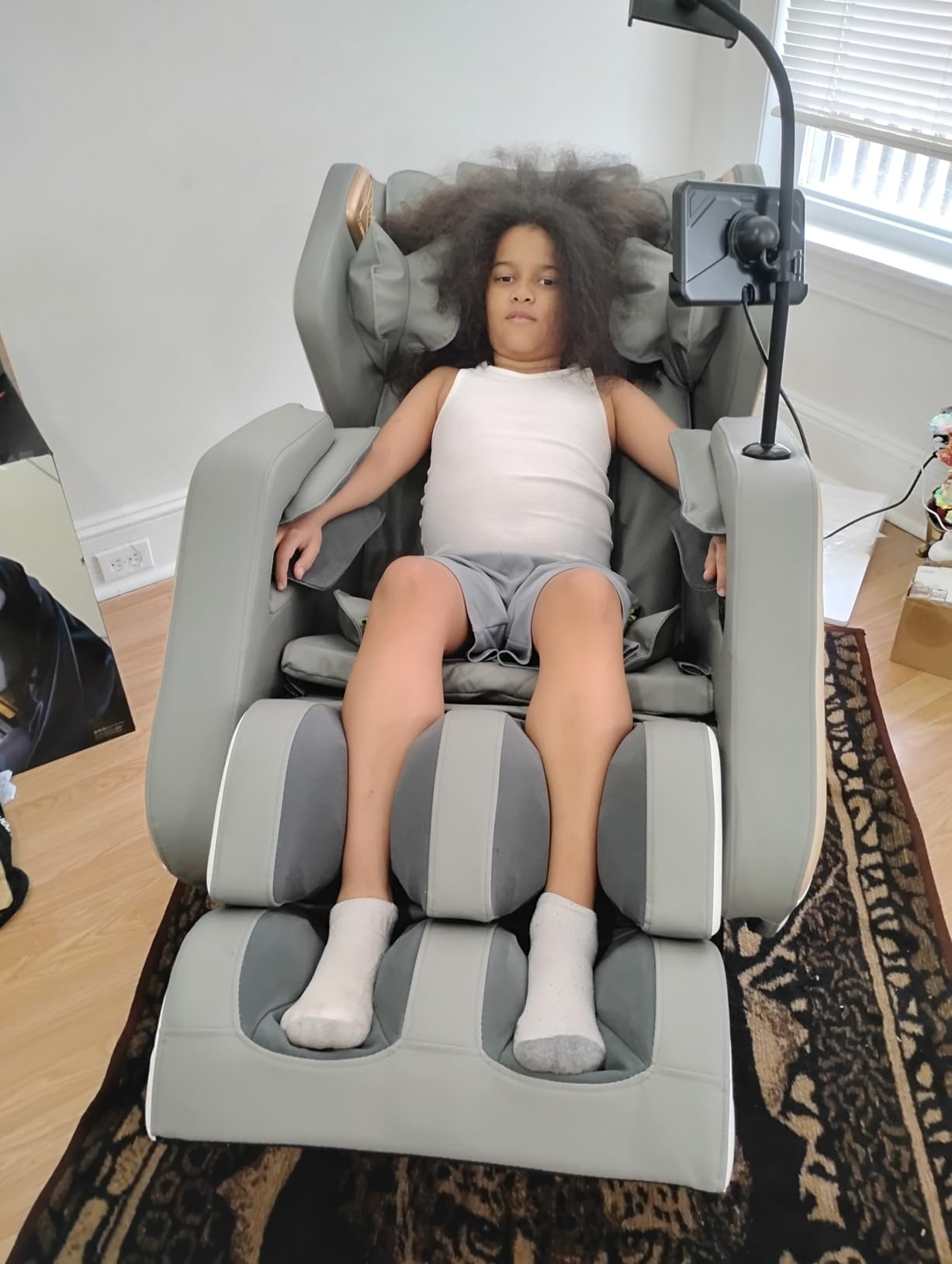 Massage Chair Full Body 14 Fixed Roller Zero Gravity 5 Auto Modes customer photo 1