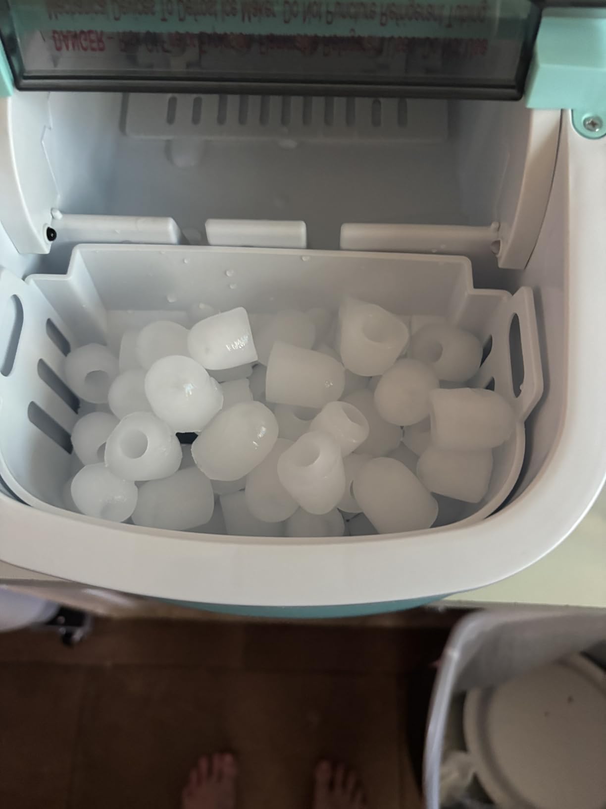 Crzoe Countertop Ice Maker,26Lbs/24H, 2 Ice Sizes, Self-Cleaning, Black customer photo 1