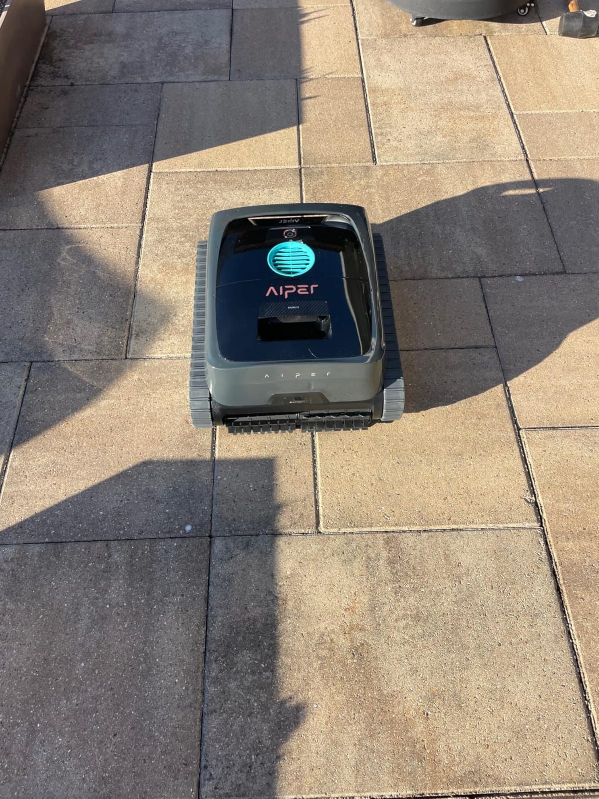 Aiper Scuba S3 Robotic Pool Cleaner for All Inground Pools, Obsidian customer photo 1
