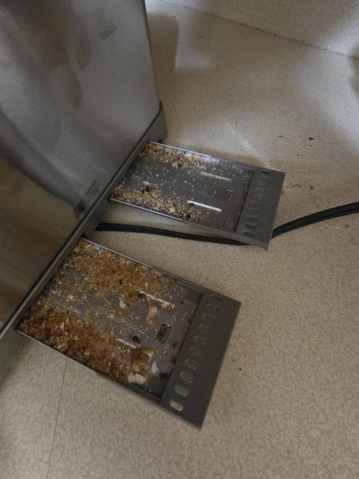 Cuisinart CPT-180P1 Toaster customer photo 1