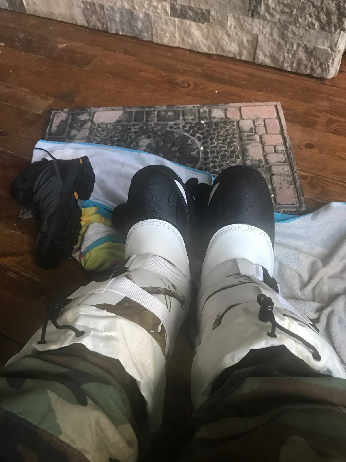 Baffin Impact Men's Boots, Mid-calf Height, for Extreme Cold weather, Snow and/or Ice-covered environments, Snowshoe Compatible customer photo 1